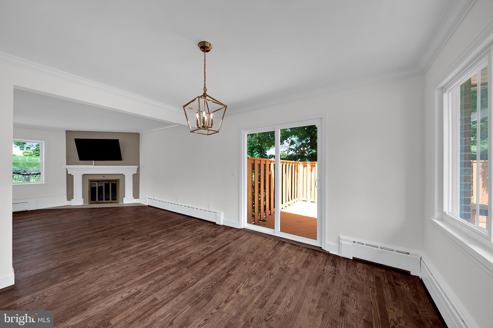 7 Malaga Dr, Ewan, NJ 08628 photo