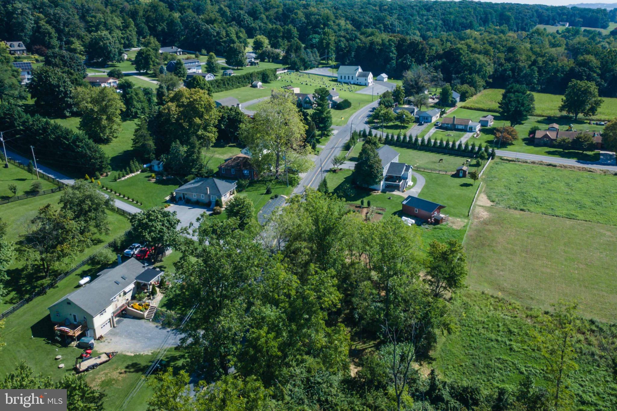 5268 Diem Rd, New Holland, PA 17557 photo