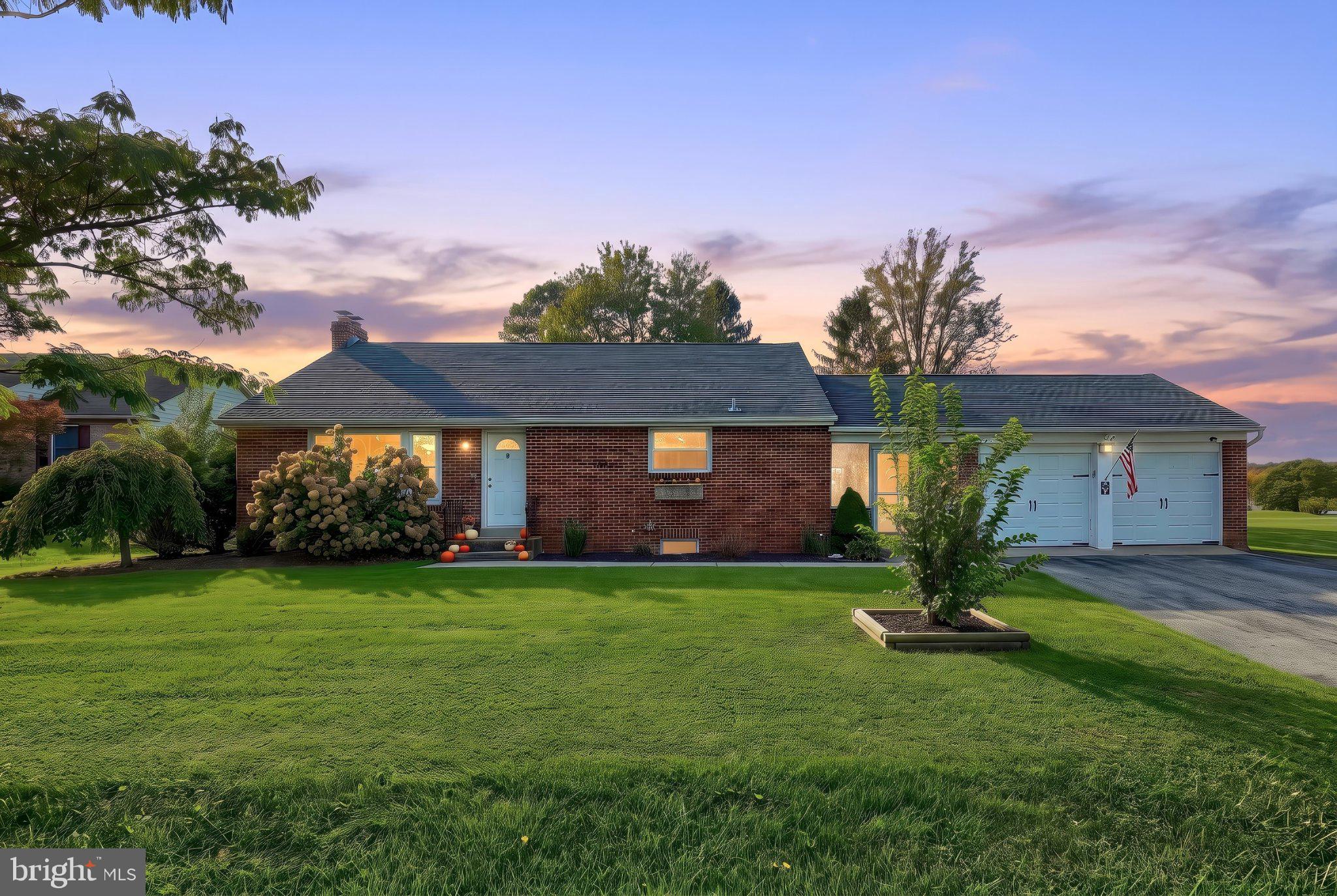 77 Impounding Dam Rd, Hanover, PA 17331
