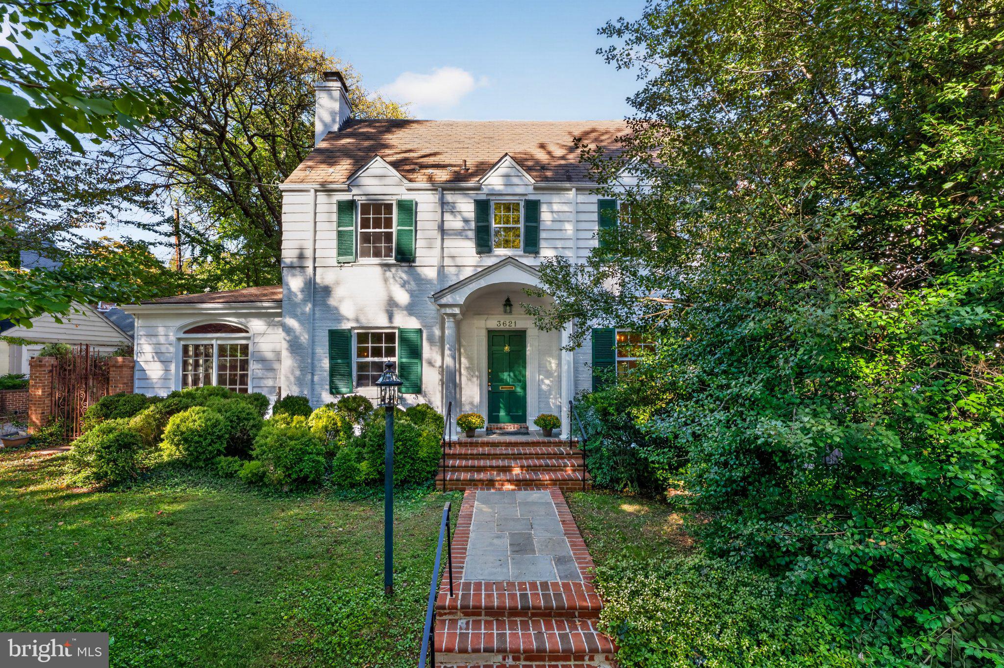 3621 Cumberland St, Washington, DC 20008