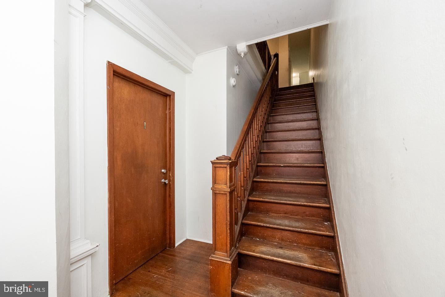 583 E Chestnut St, Coatesville, PA 19320 photo