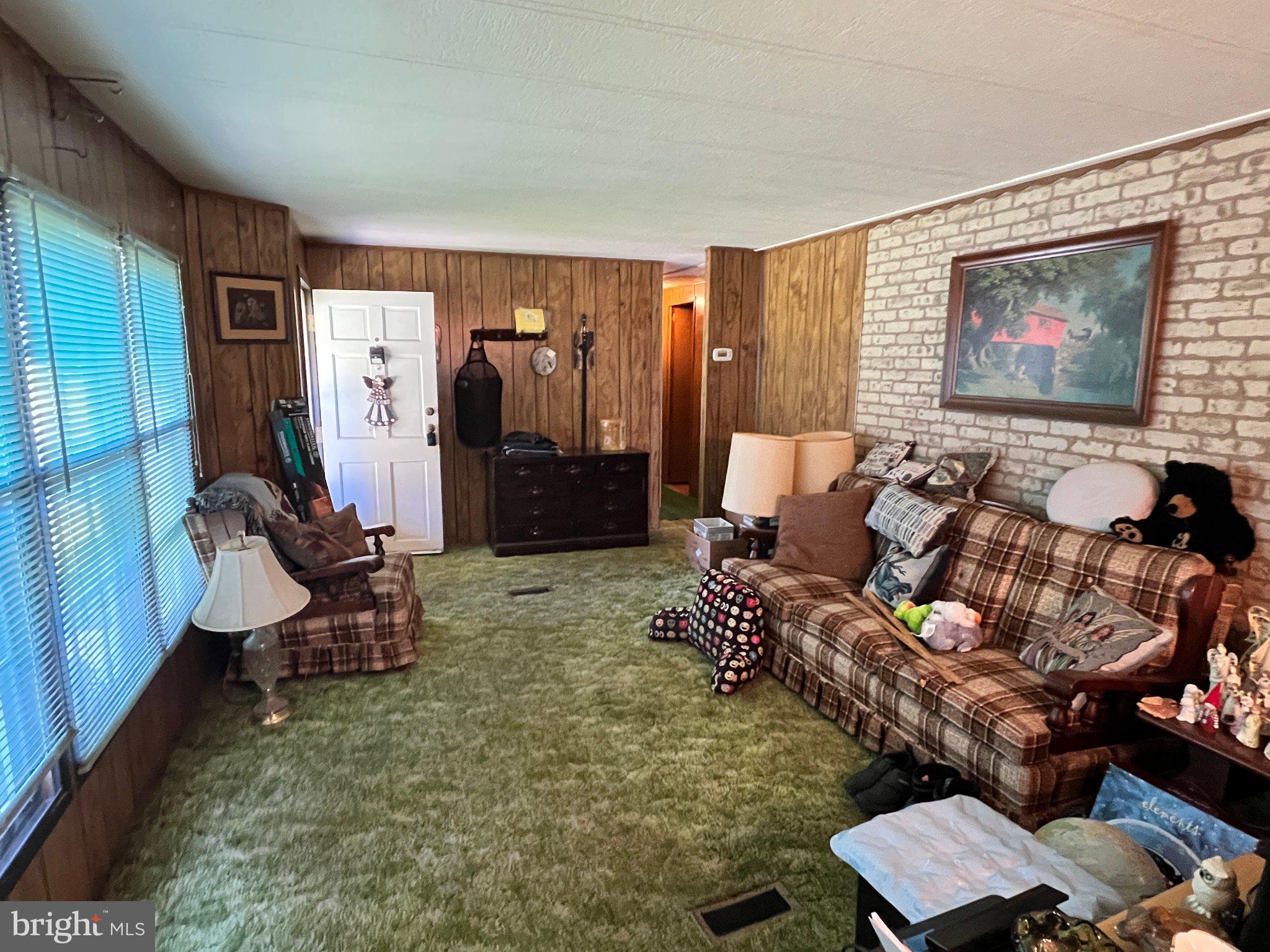 598 E Hazel Ave, Marietta, PA 17547 photo
