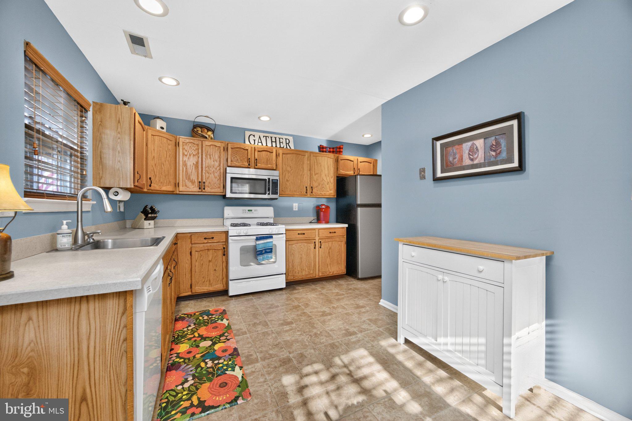 116 Mulberry Ct, Collegeville, PA 19426 photo