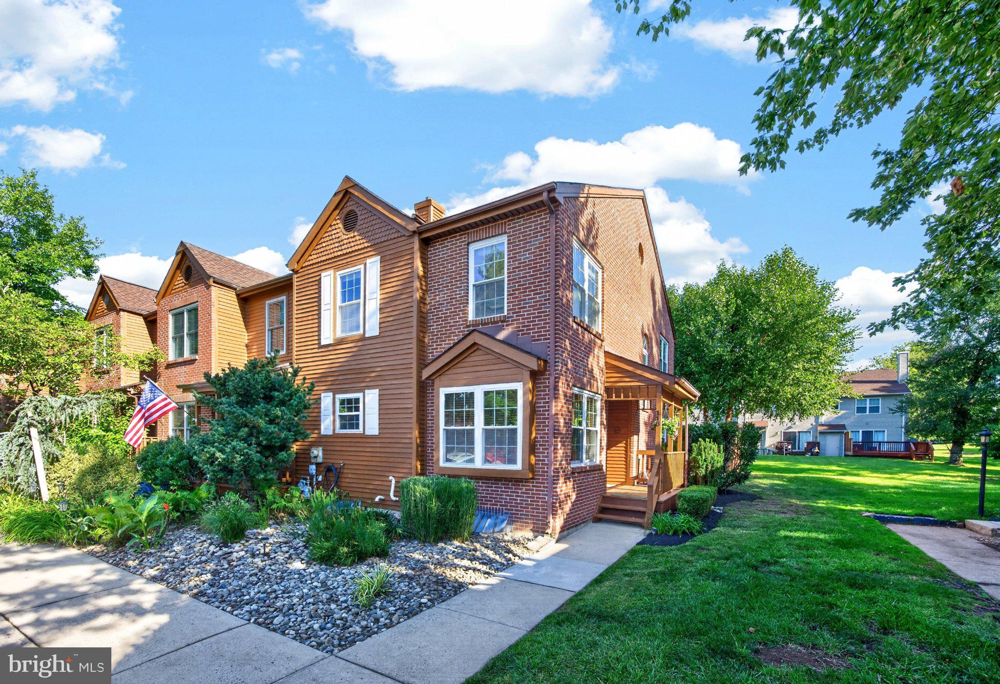 116 Mulberry Ct, Collegeville, PA 19426