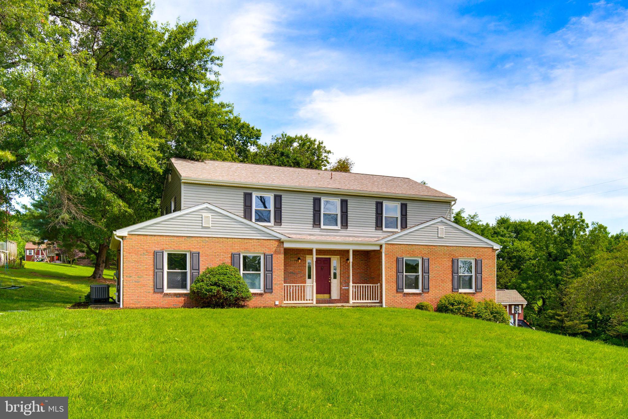 133 Risser Rd, Bainbridge, PA 17502