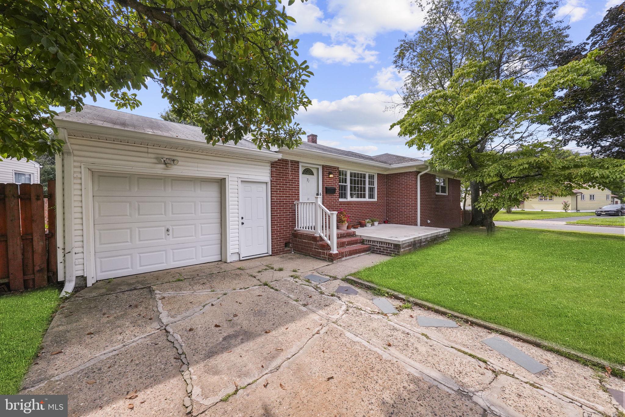 71 Hardwick Dr, Ewan, NJ 08638 photo
