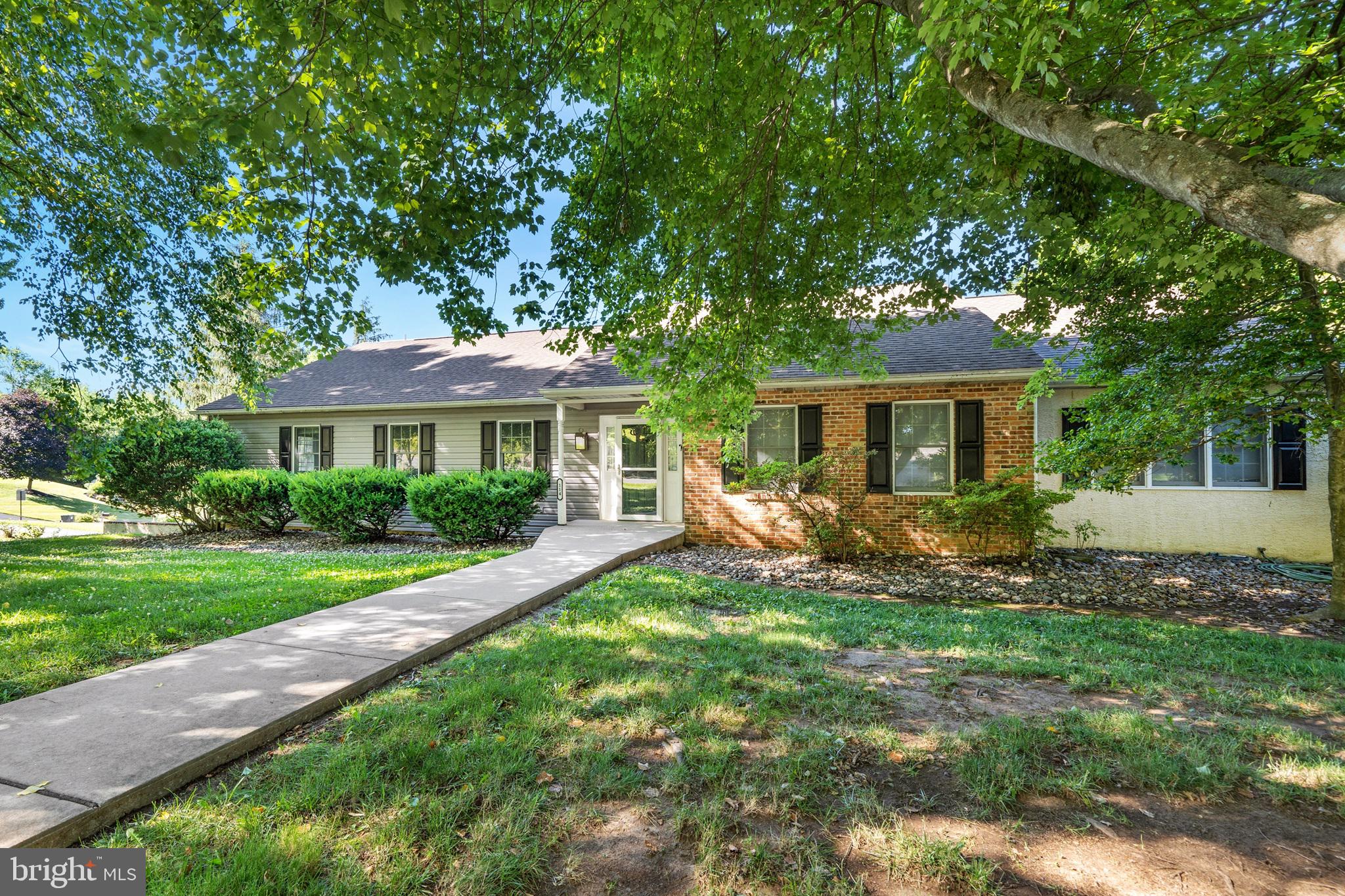 114 Cameron Dr, Hockessin, DE 19707 photo