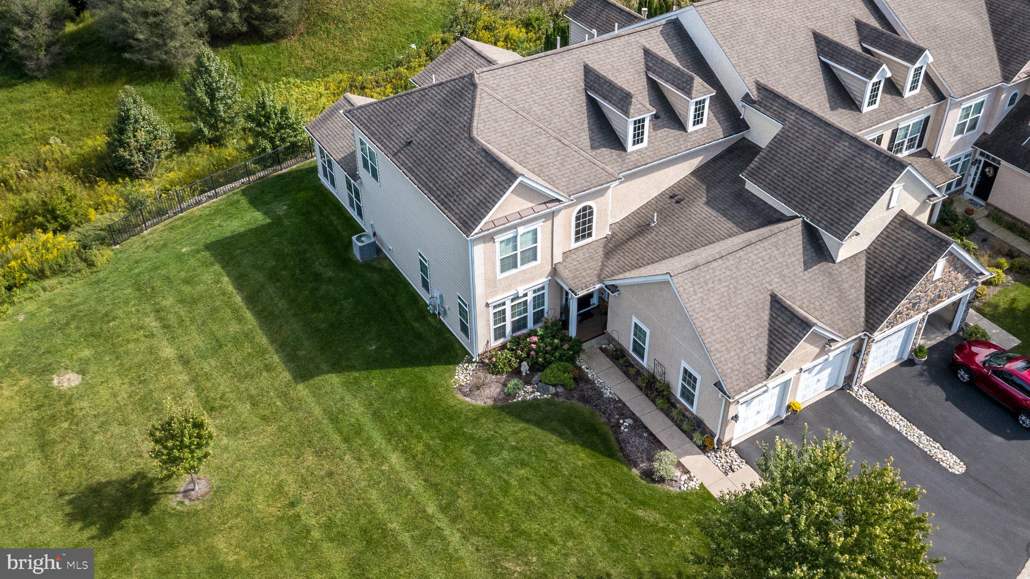 509 Jasmine Cir, Upper Gwynedd, PA 19446 photo