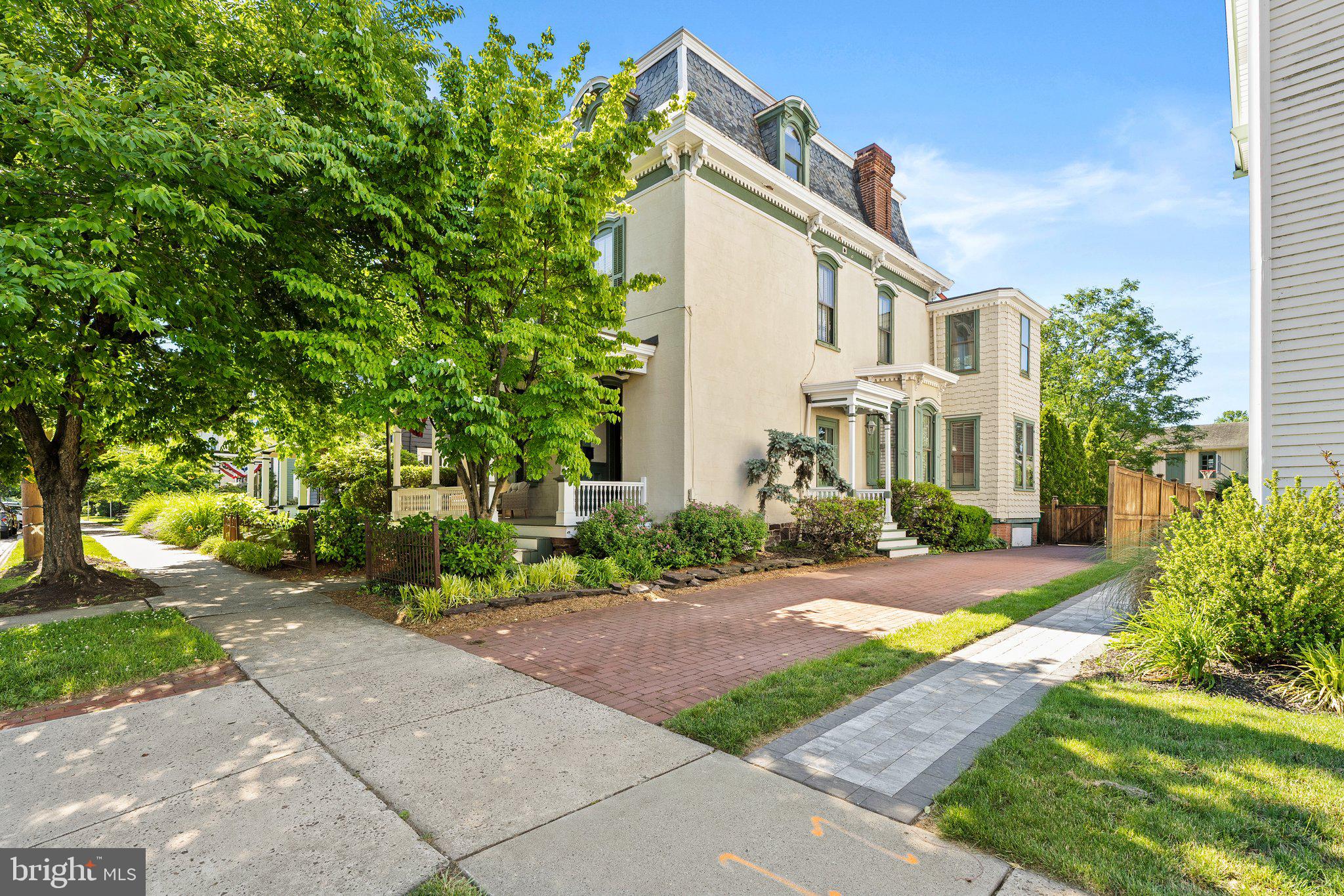 204 E Washington Ave, Newtown, PA 18940 photo