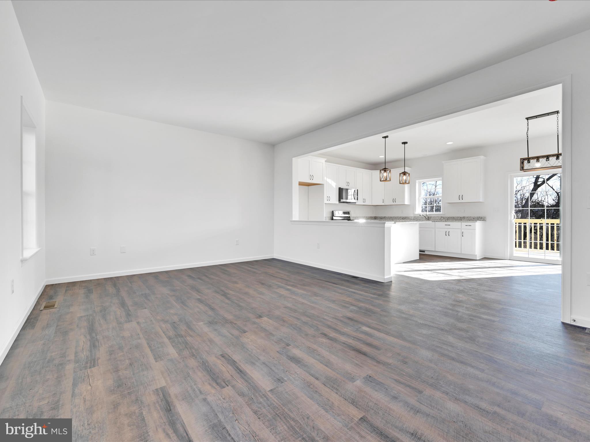 25 American Ave, Carlisle, PA 17013 photo