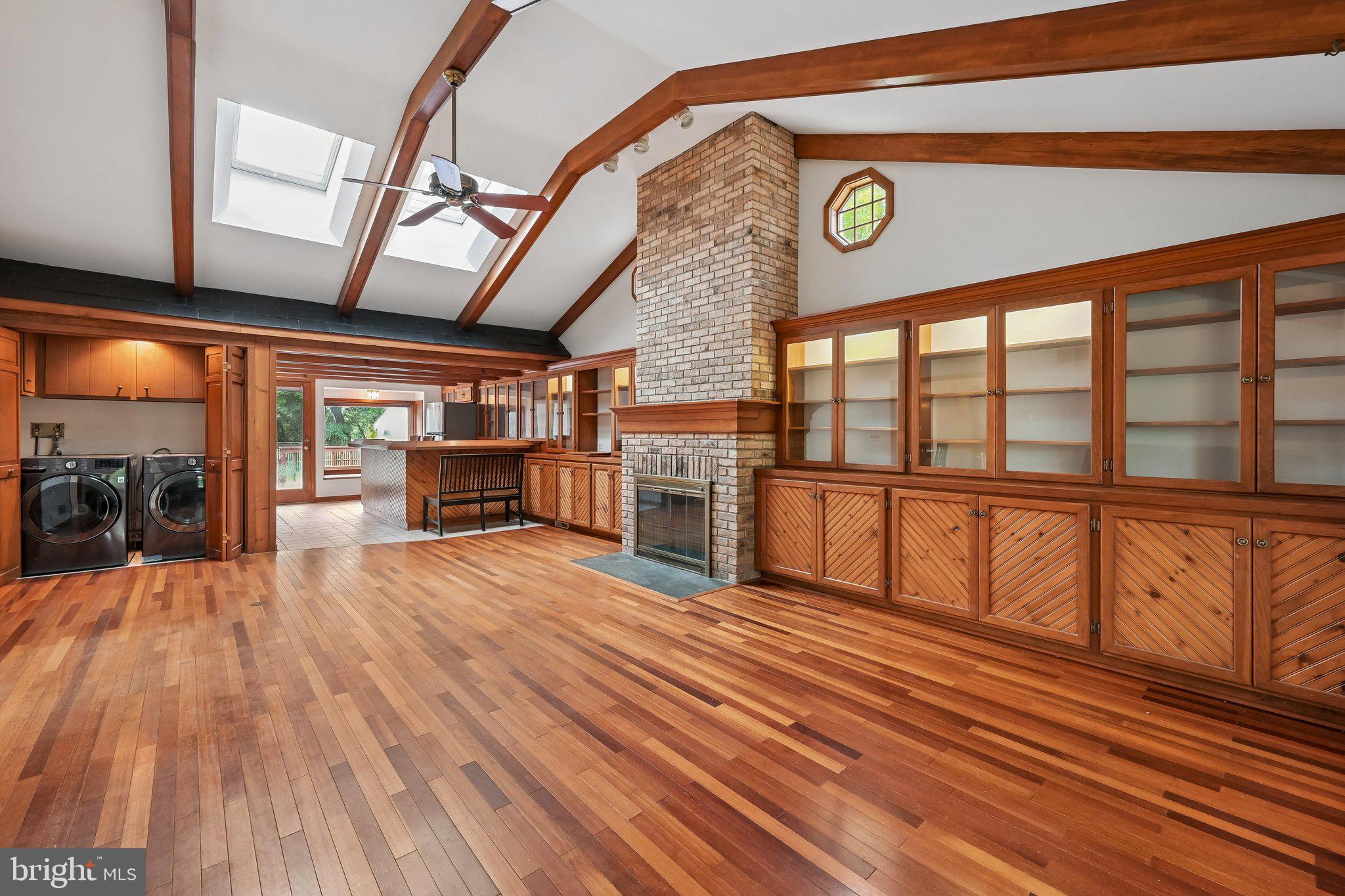 3 Darvel Dr, West Windsor, NJ 08550 photo