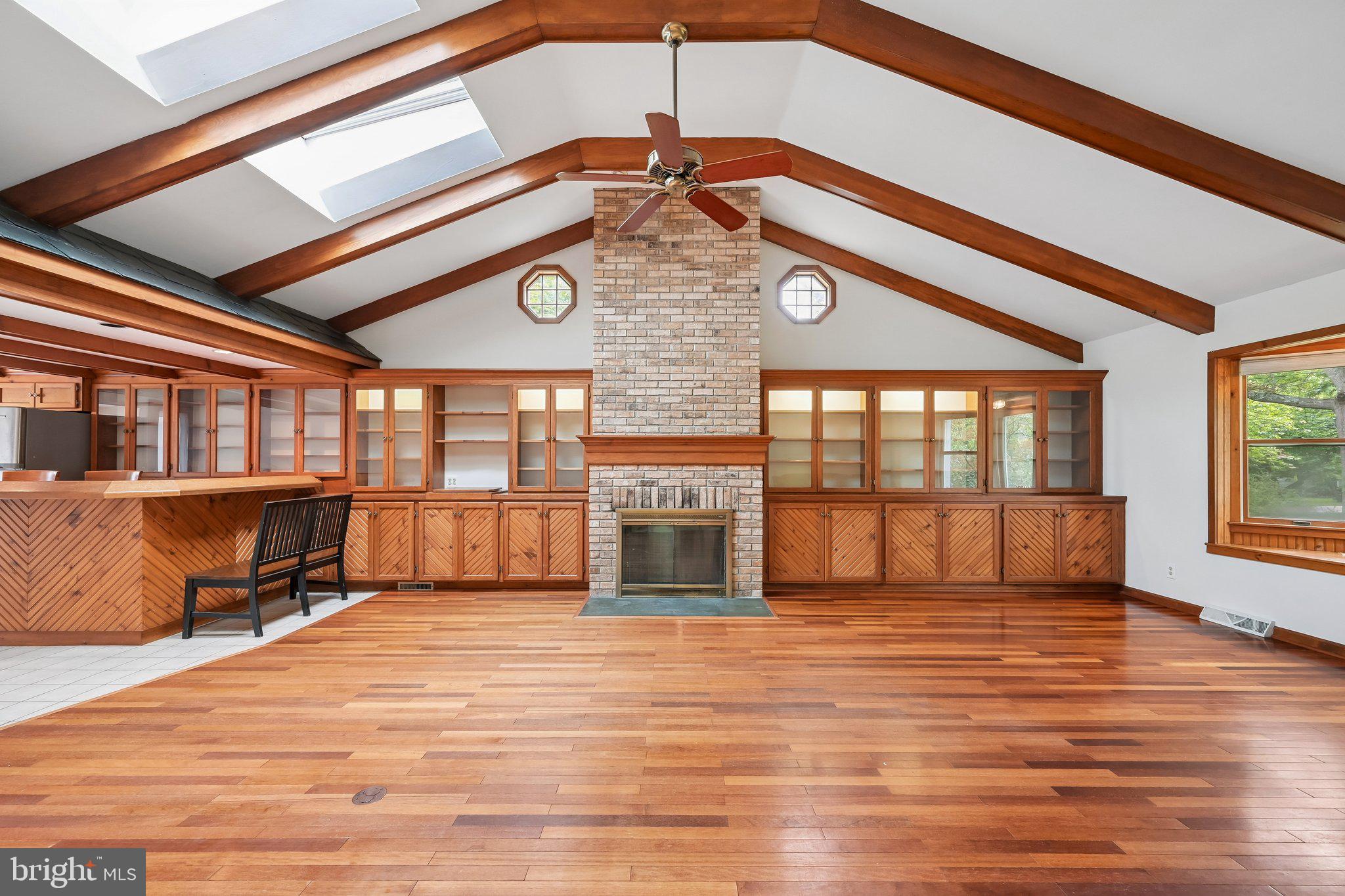3 Darvel Dr, West Windsor, NJ 08550