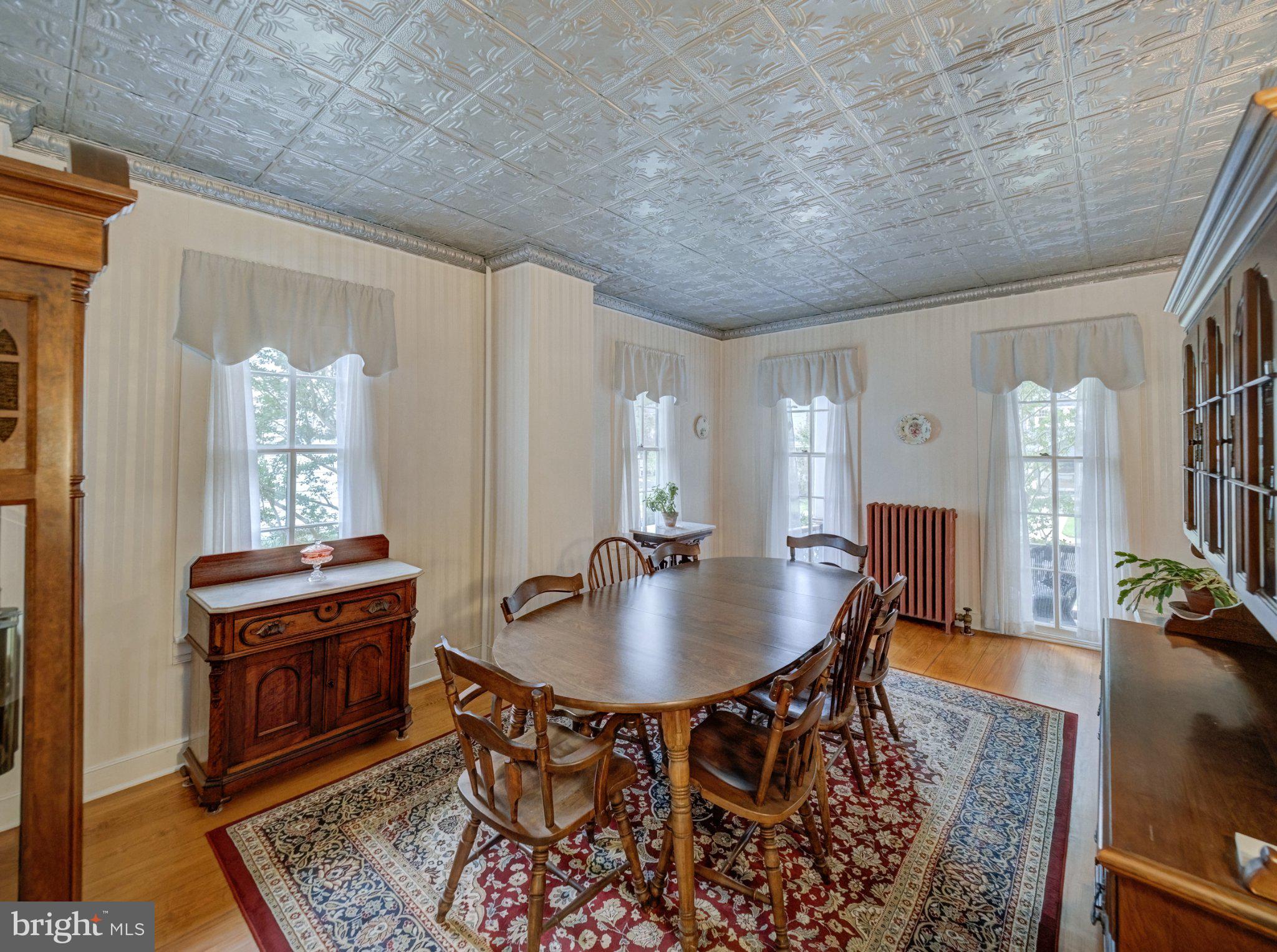 27 Bonnell St, Flemington, NJ 08822 photo