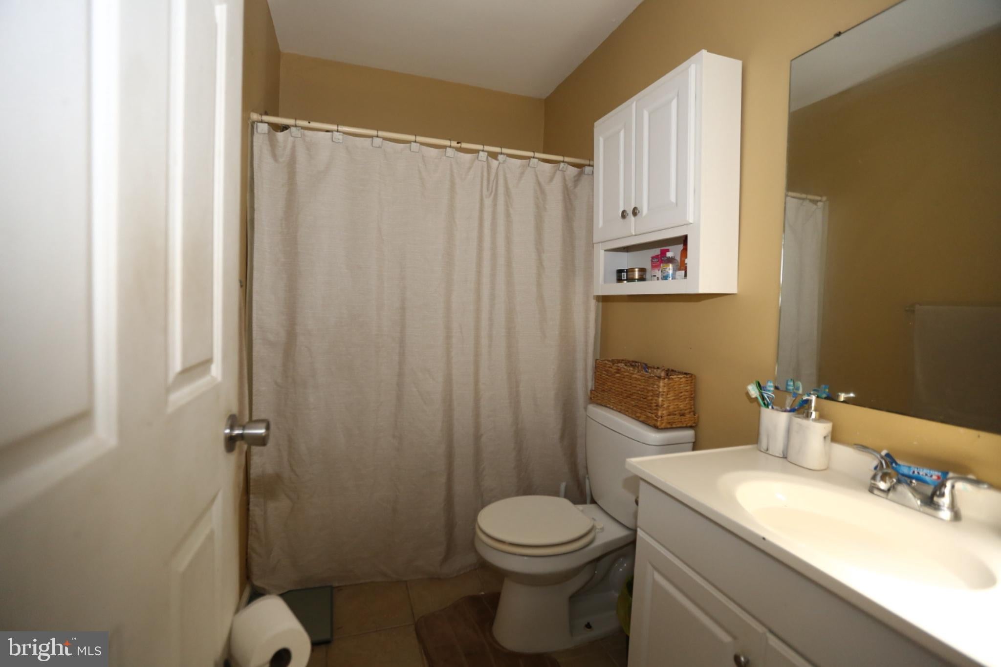 14 Uranus Rd, Sewell, NJ 08080 photo