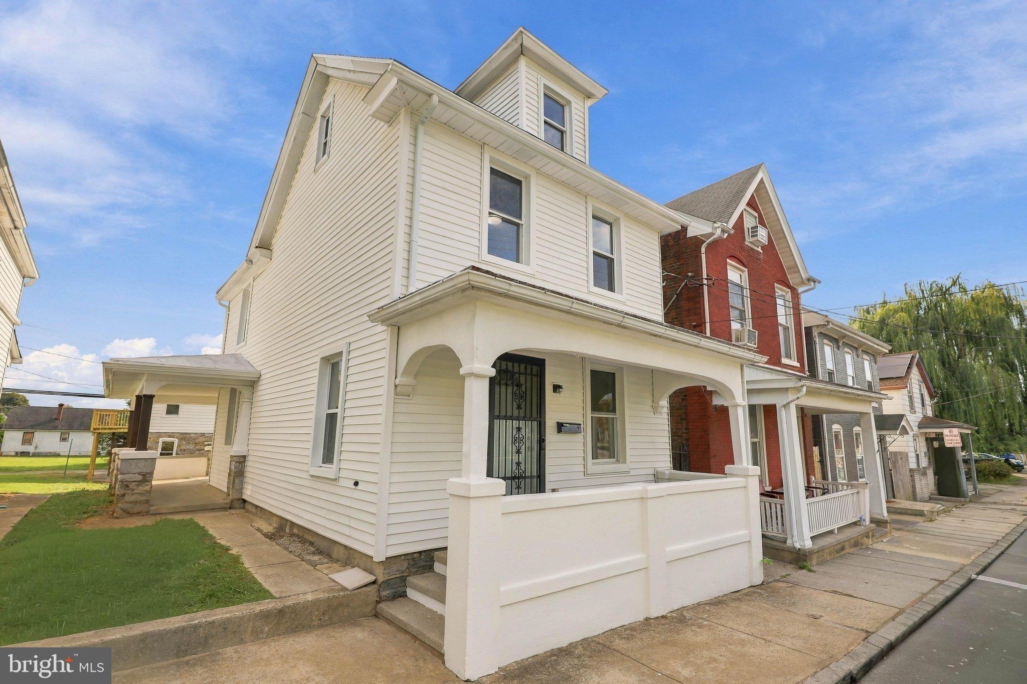 708 Locust, Lebanon, PA 17042 photo