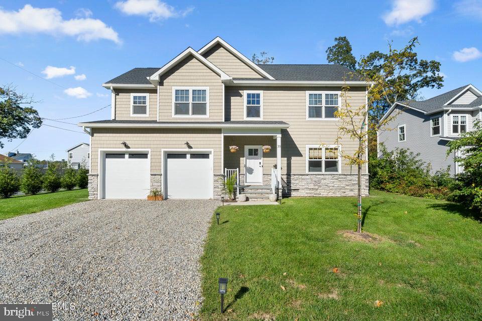 35 Pennsylvania Ave, Waretown, NJ 08758