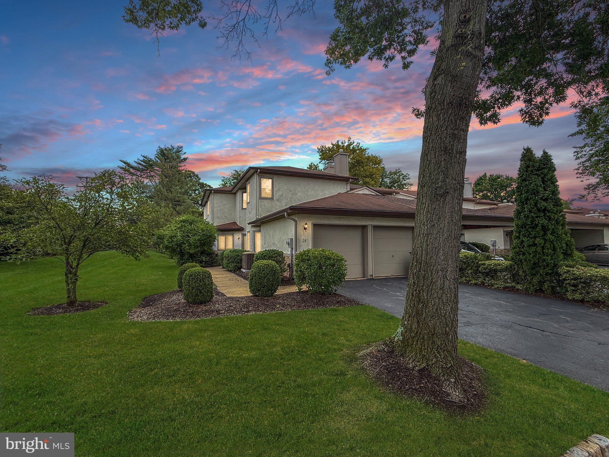 28 Jackie Dr, Trenton, NJ 08648