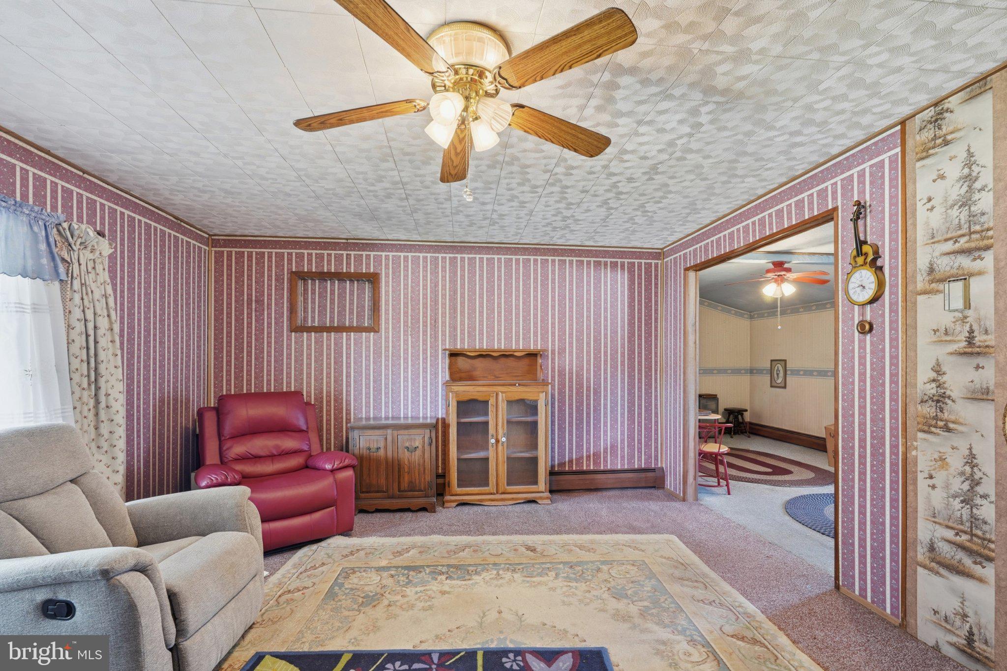 117 Heartwood Rd, Levittown, PA 19056 photo
