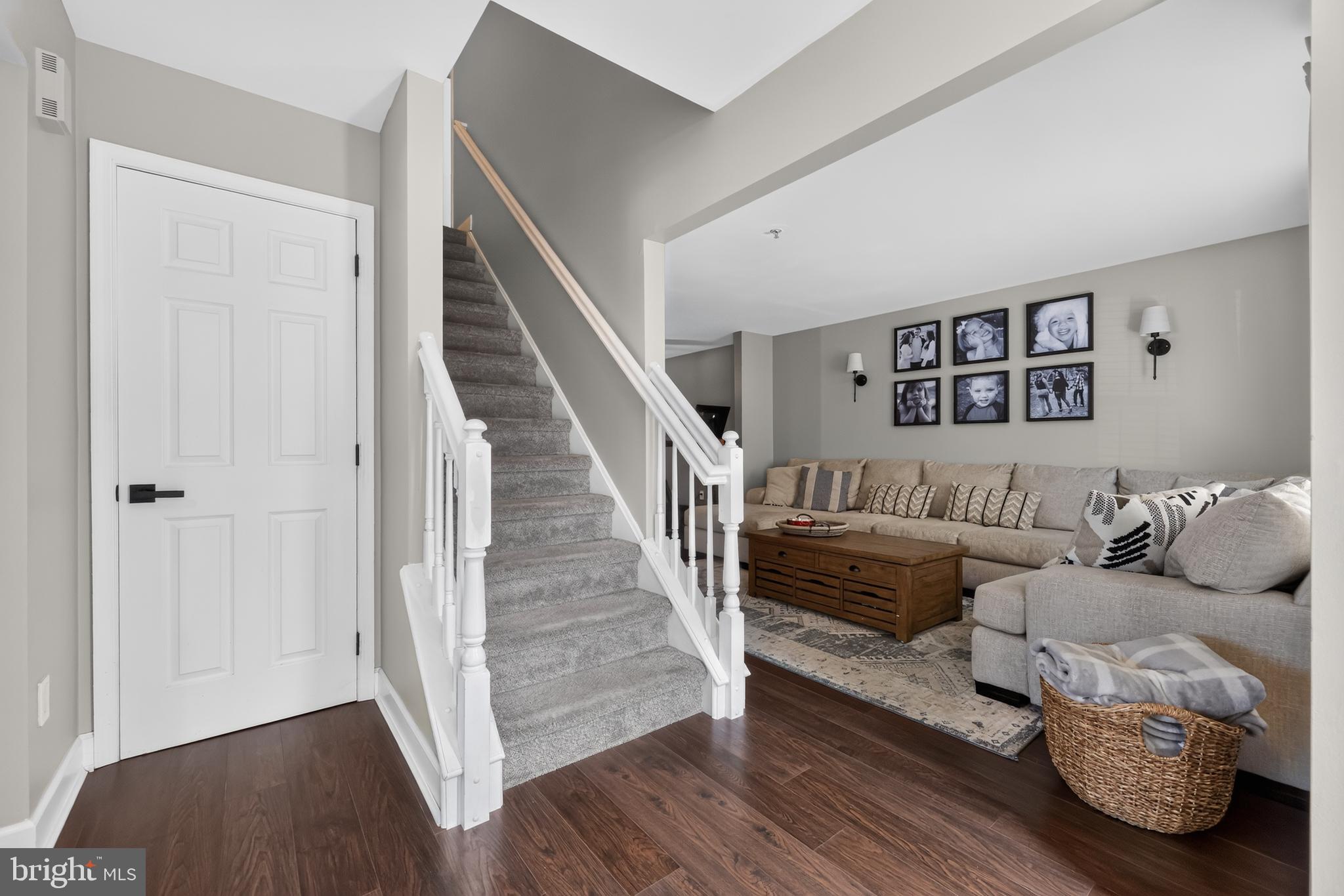 203 Tanglewood Dr, Sicklerville, NJ 08081 photo