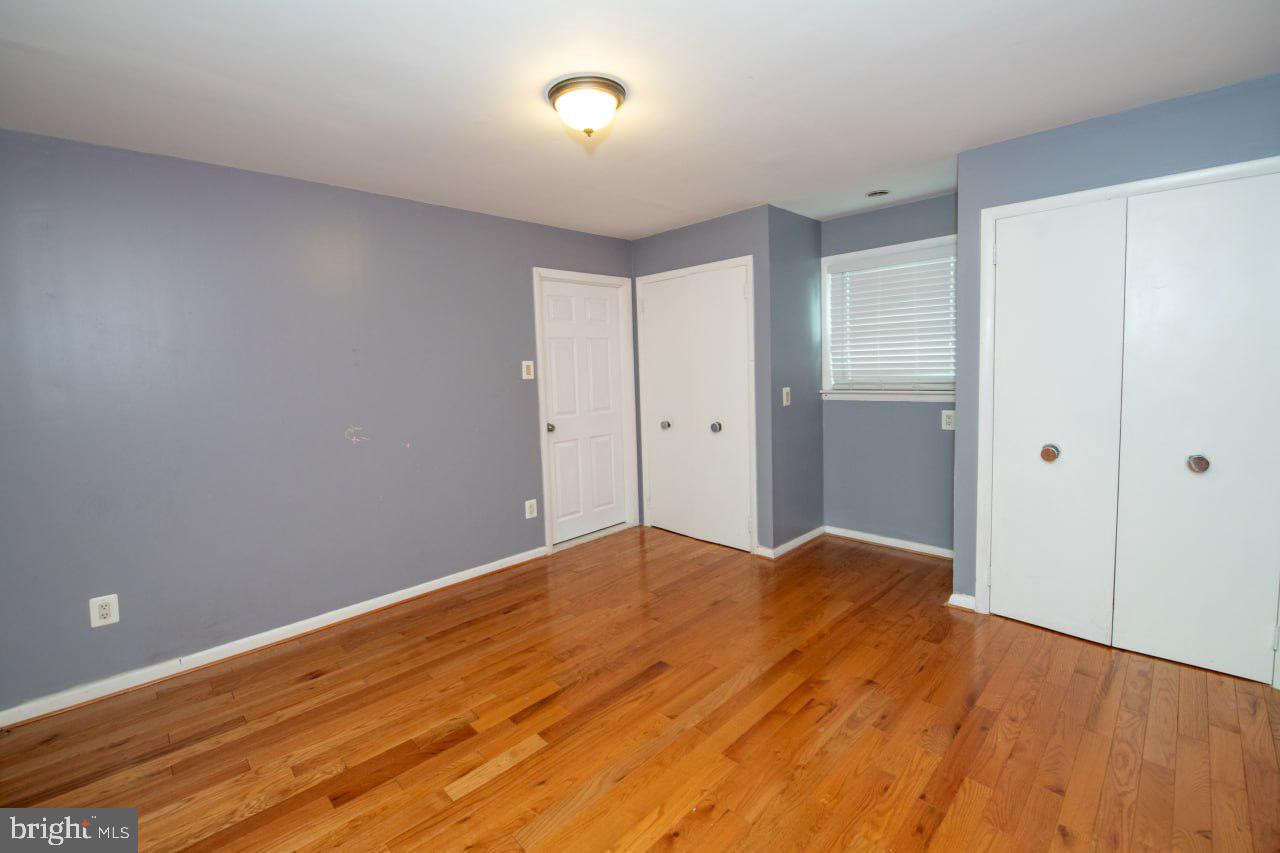 1735 Emerson St, Philadelphia, PA 19152 photo