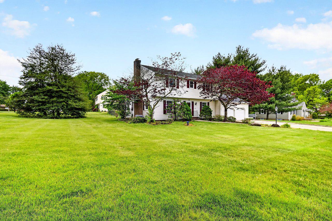 118 Bull Run Rd, Ewan, NJ 08638 photo
