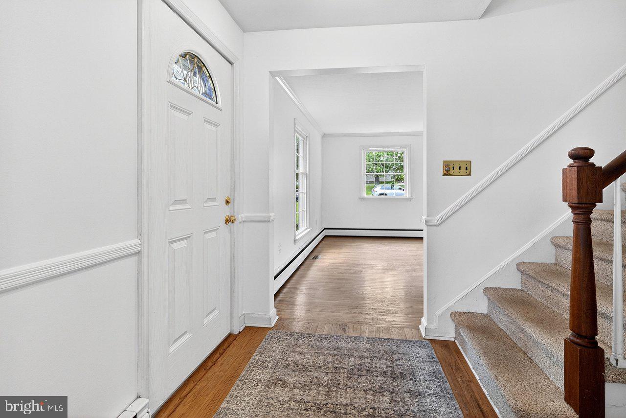 118 Bull Run Rd, Ewan, NJ 08638 photo