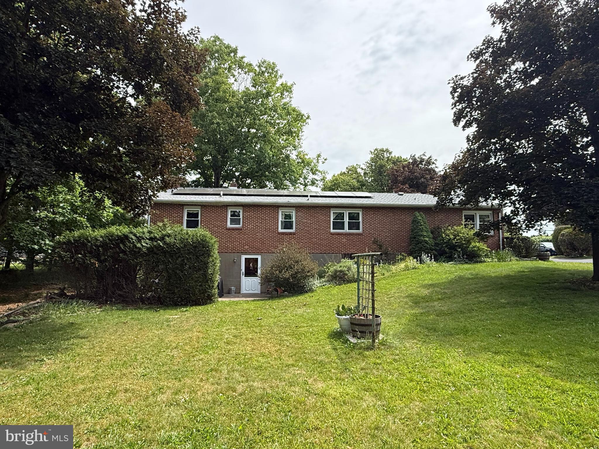 169 Trail Rd, Hershey, PA 17033 photo