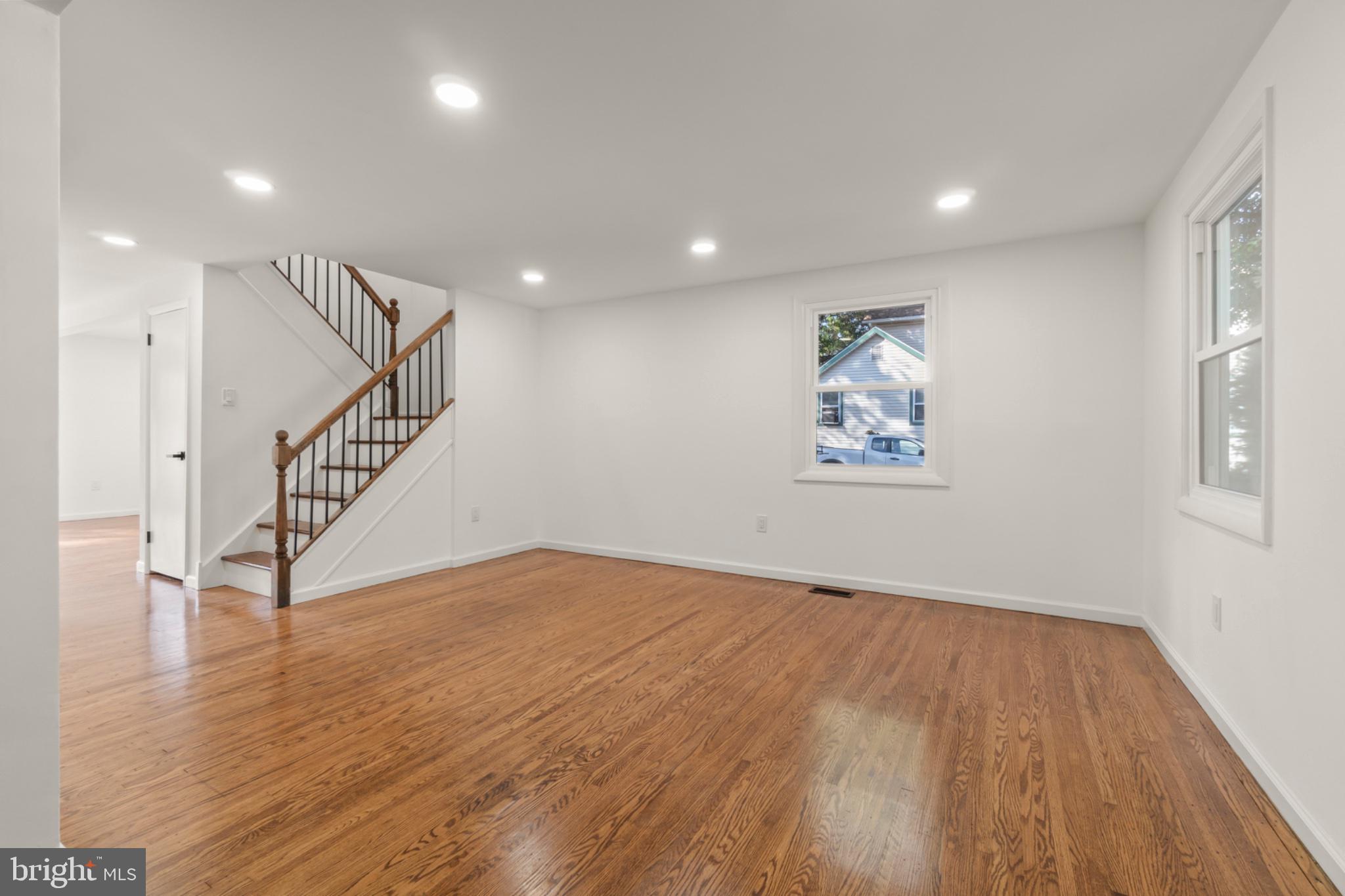 8 Oakview, Cherry Hill, NJ 08002 photo