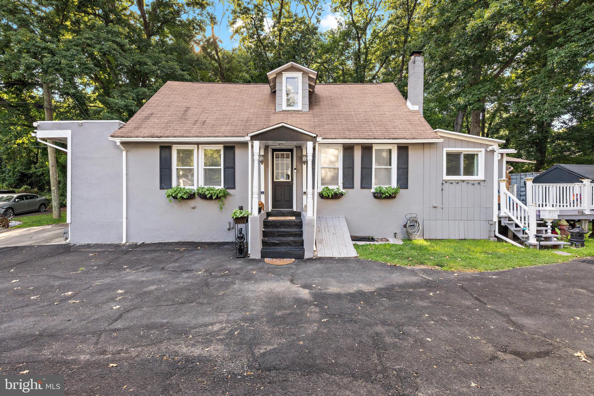 241 Roseland Ave, Lawrence Township, NJ 08648 photo