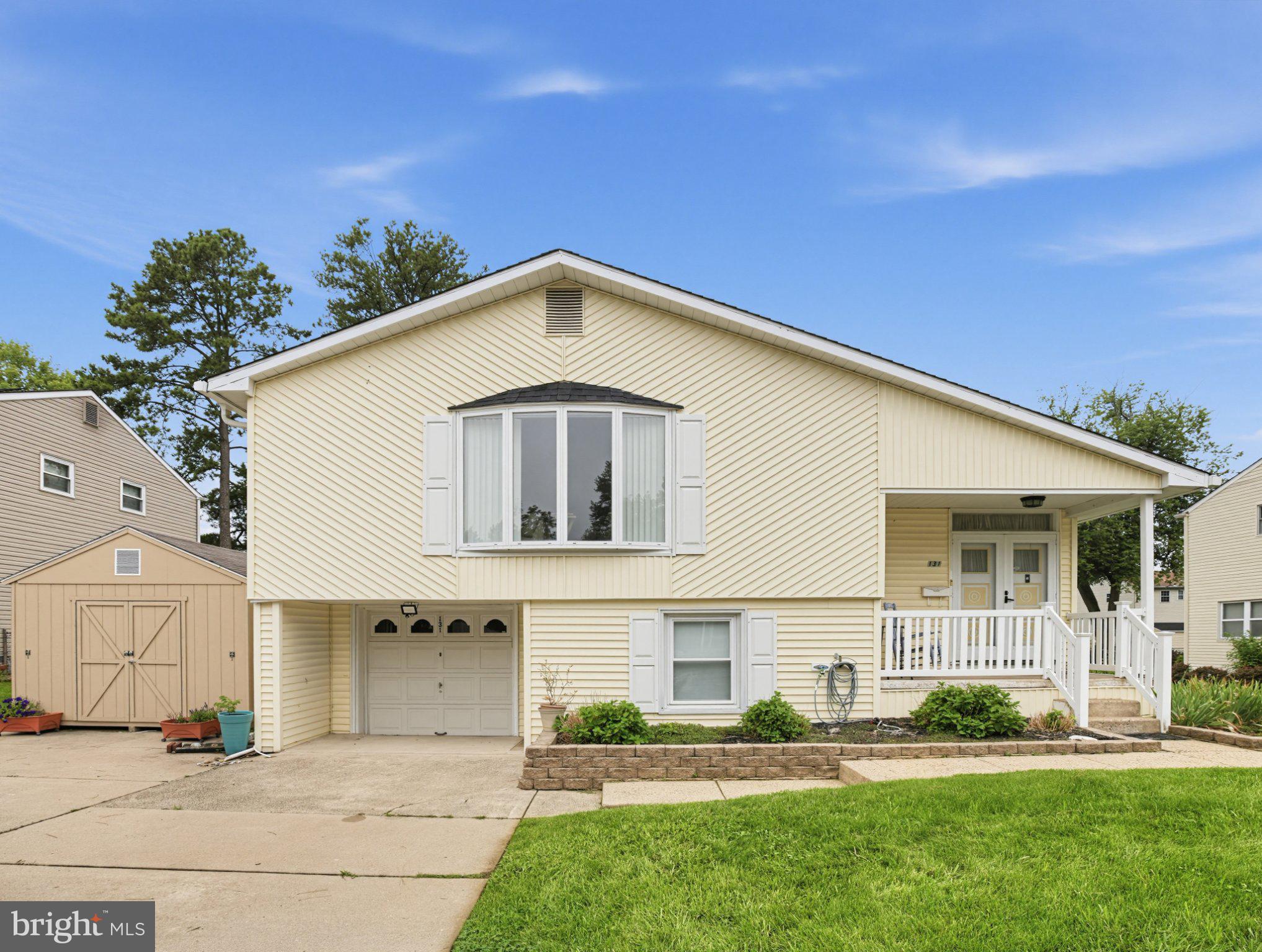 131 Jacqueline Ave, Delran, NJ 08075