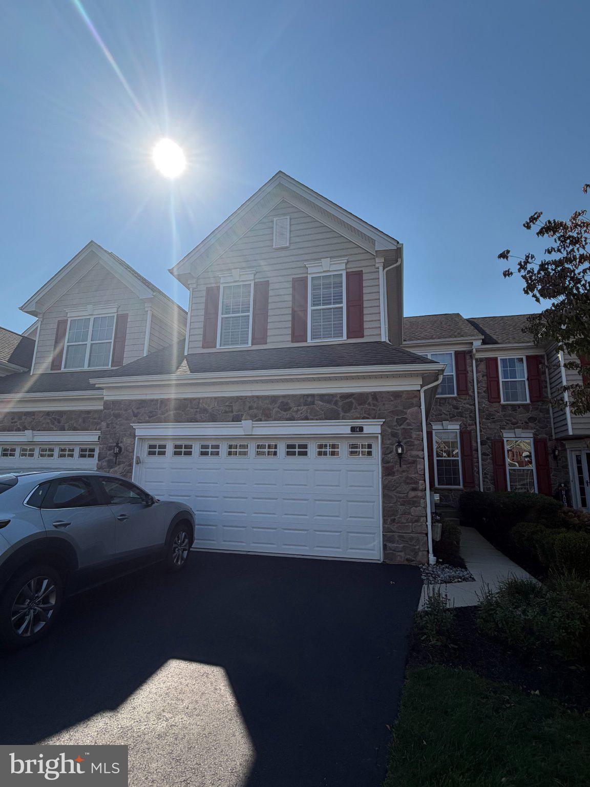 14 Iron Hill Way, Collegeville, PA 19426