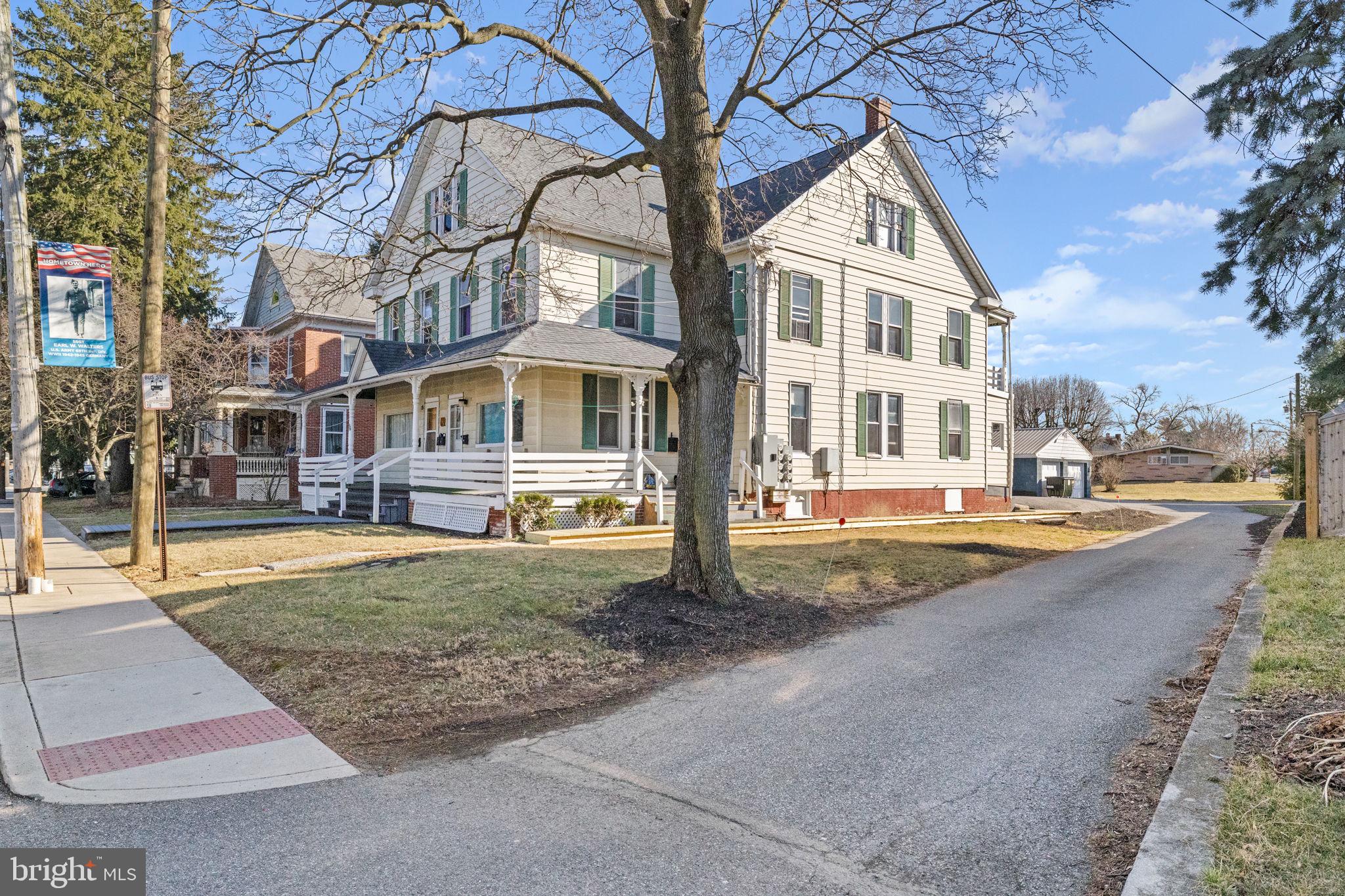 286 E Main St, Landisville, PA 17538 photo