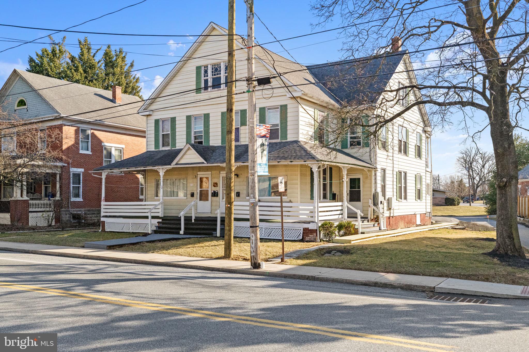 286 E Main St, Landisville, PA 17538 photo