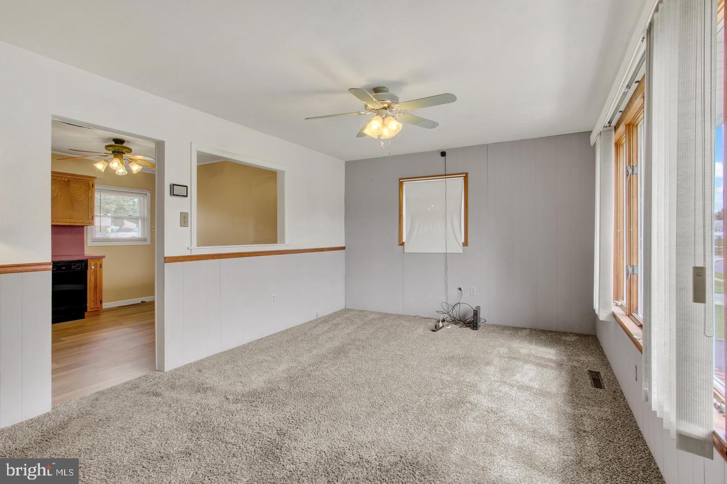 3879 Oakleigh Dr, York, PA 17402 photo
