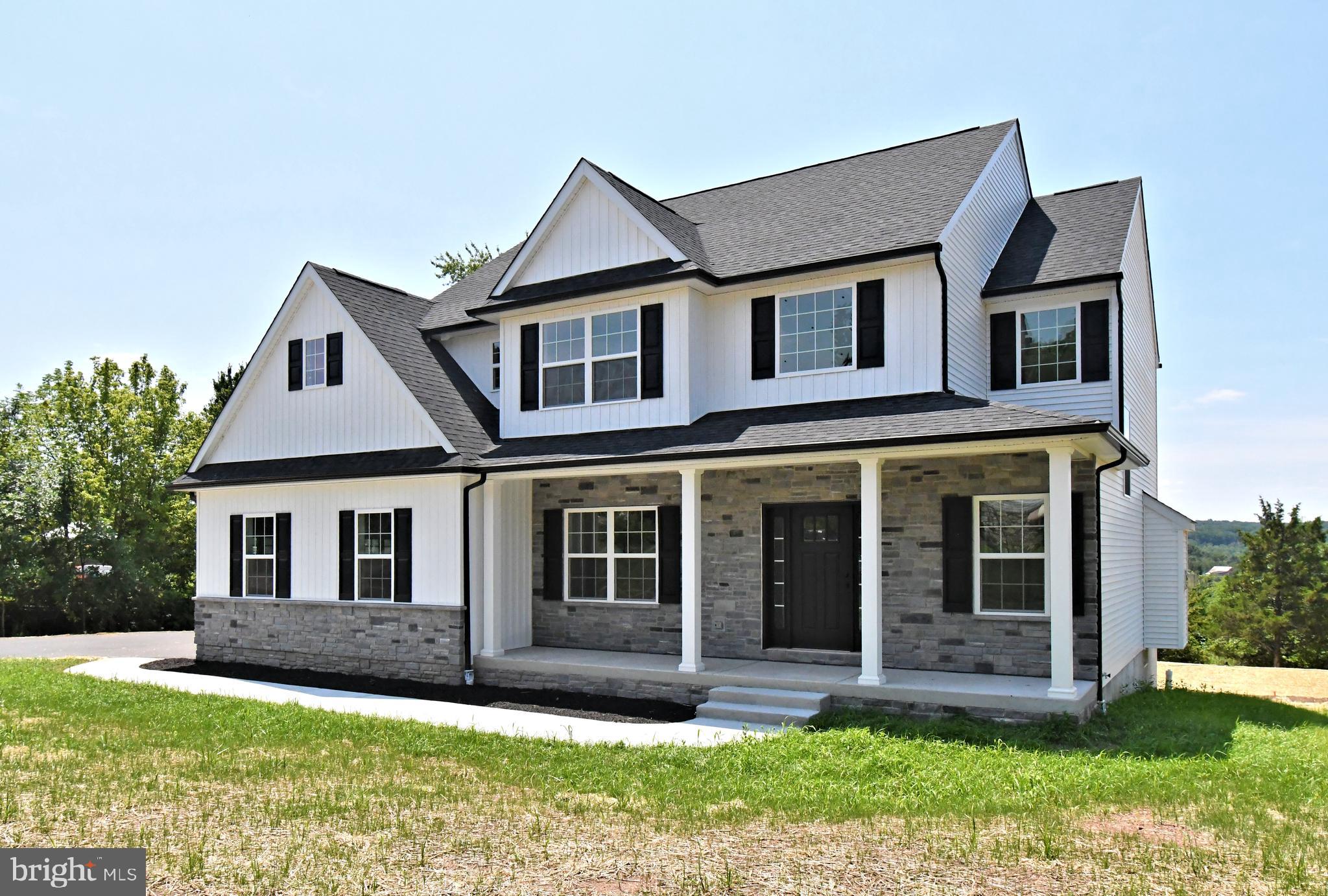 208 Schwenk Rd, Perkiomenville, PA 18074 photo