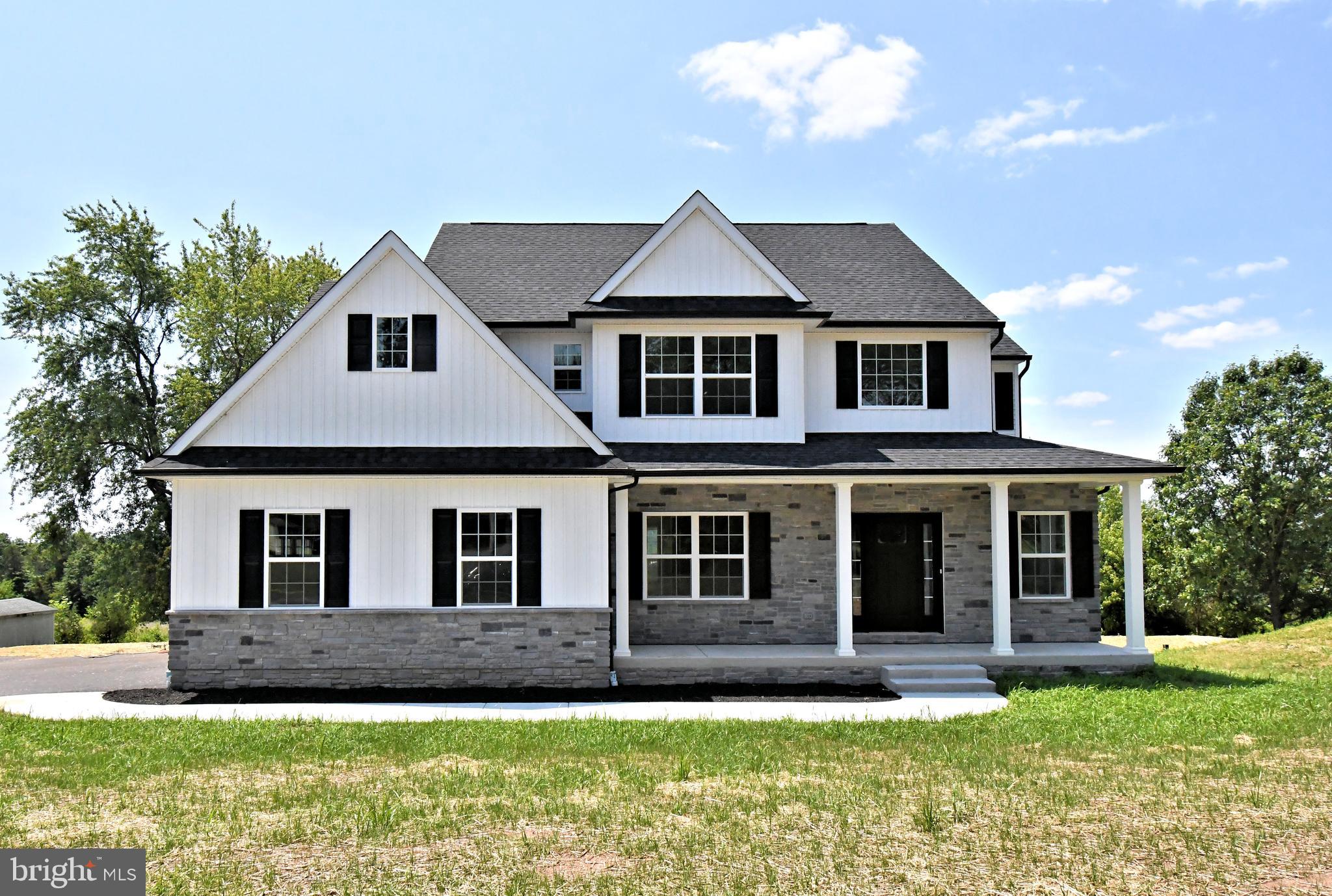 208 Schwenk Rd, Perkiomenville, PA 18074 photo