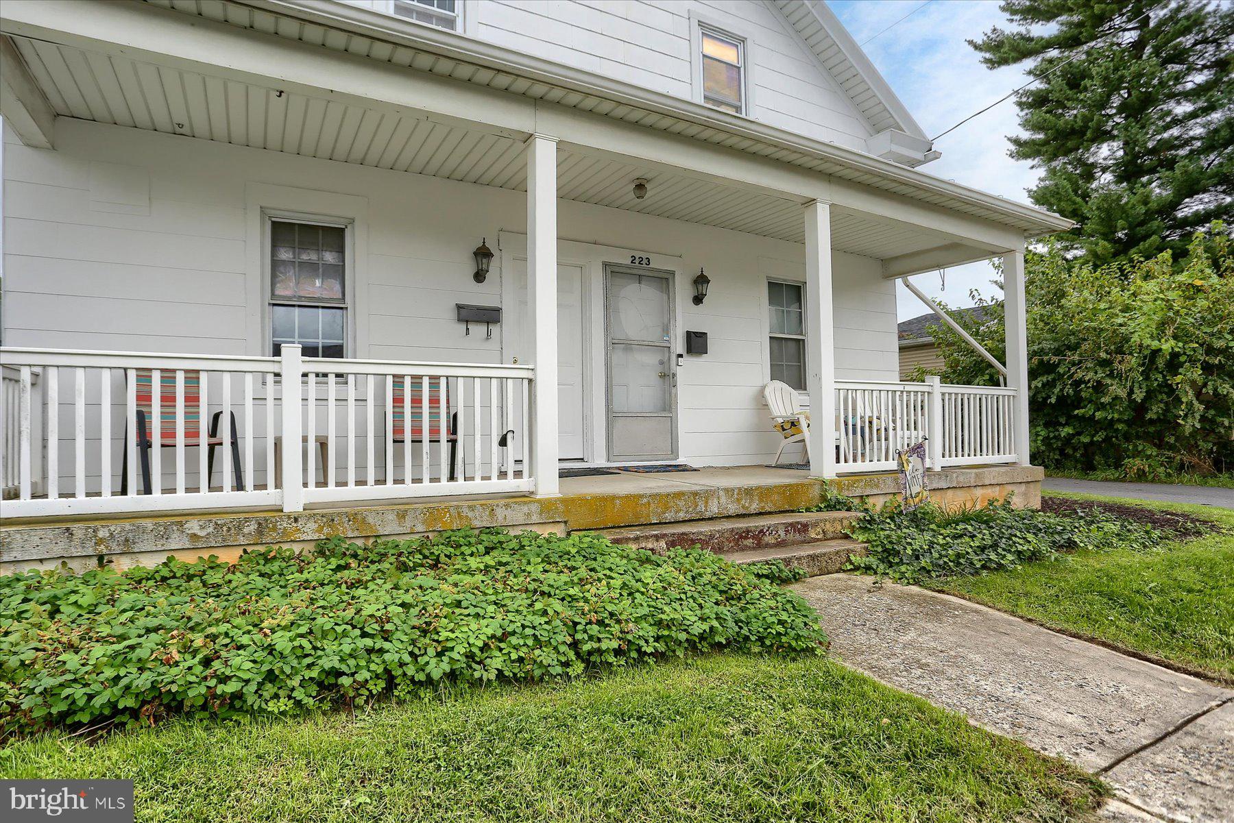 221 W Coover St, Mechanicsburg, PA 17055 photo
