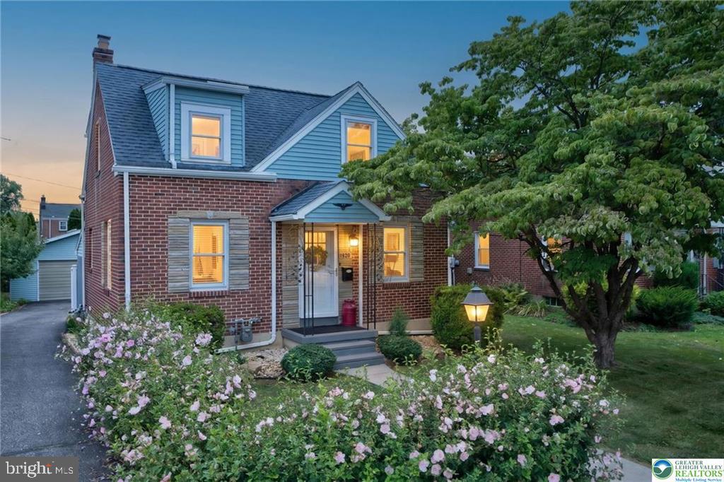 1920 Fairmont St, Allentown, PA 18109