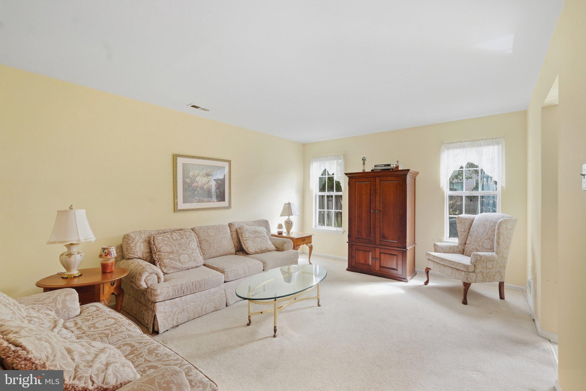 90 Cypress Pl, Newtown, PA 18940 photo