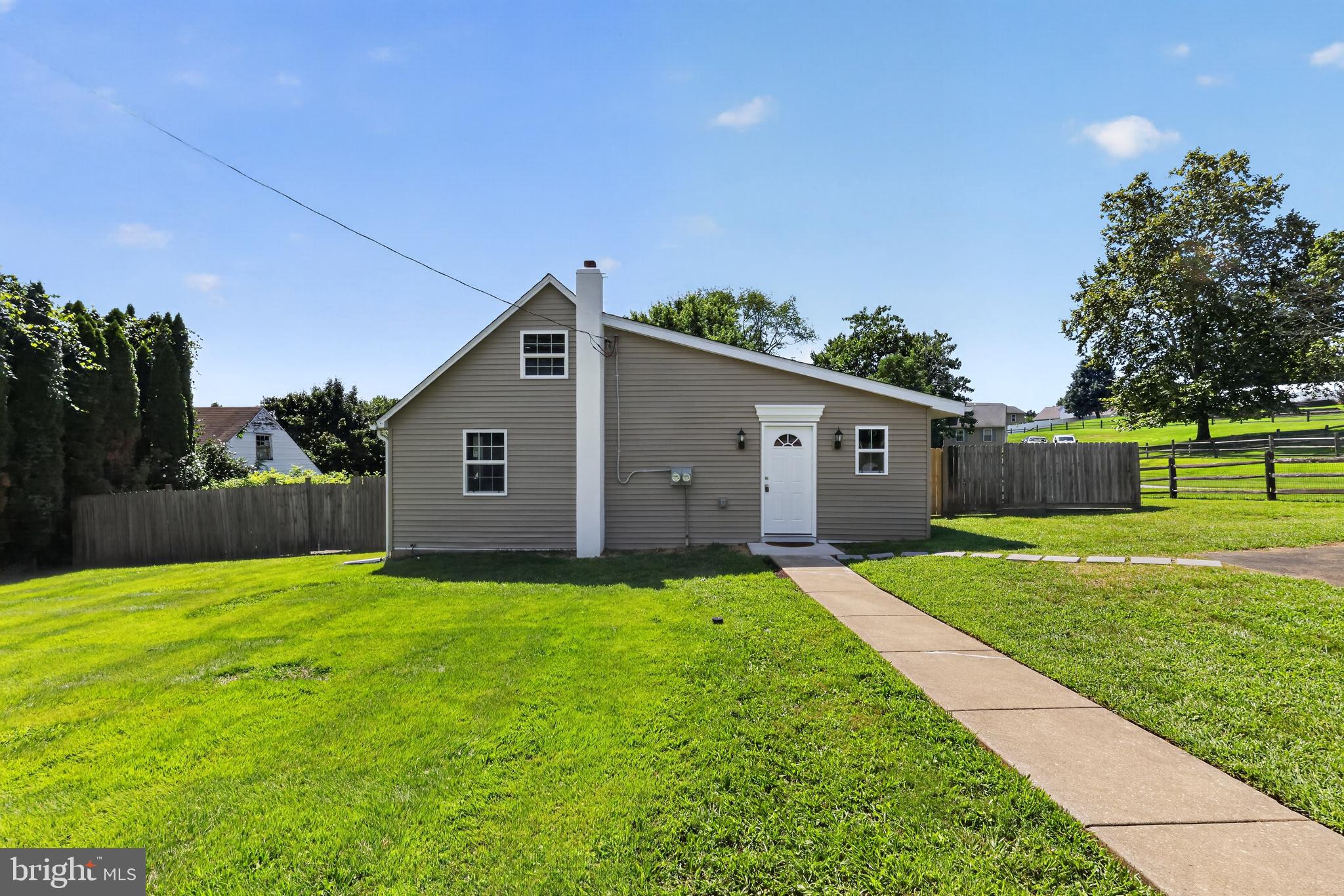 4012 Greenwood Ave, Upper Chichester, PA 19061