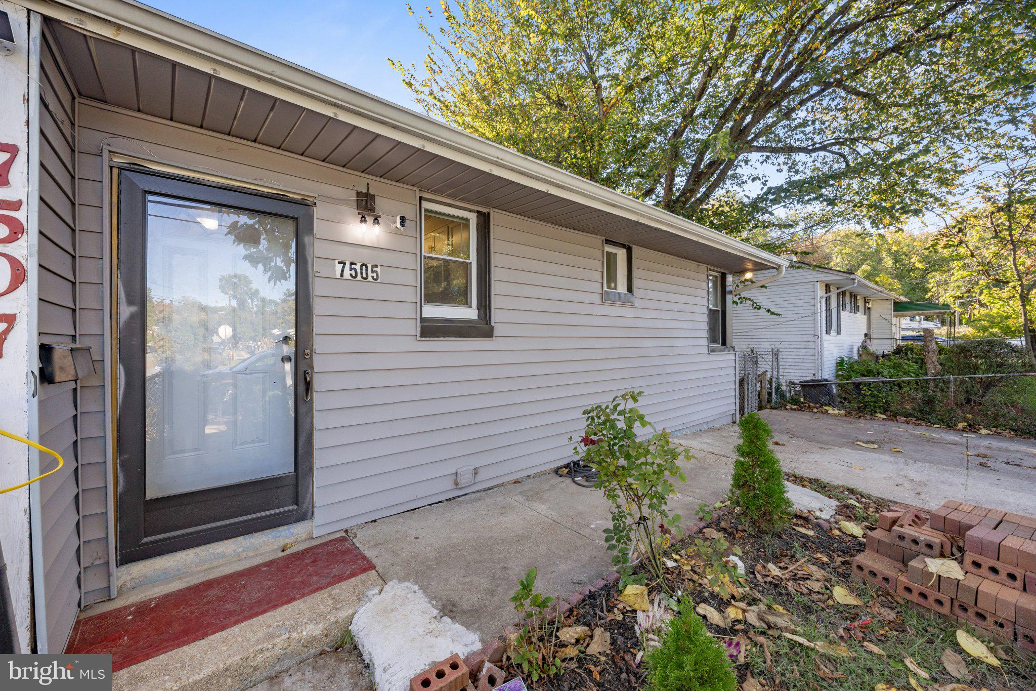 7505 Greenleaf Rd, Hanover, MD 20785 photo