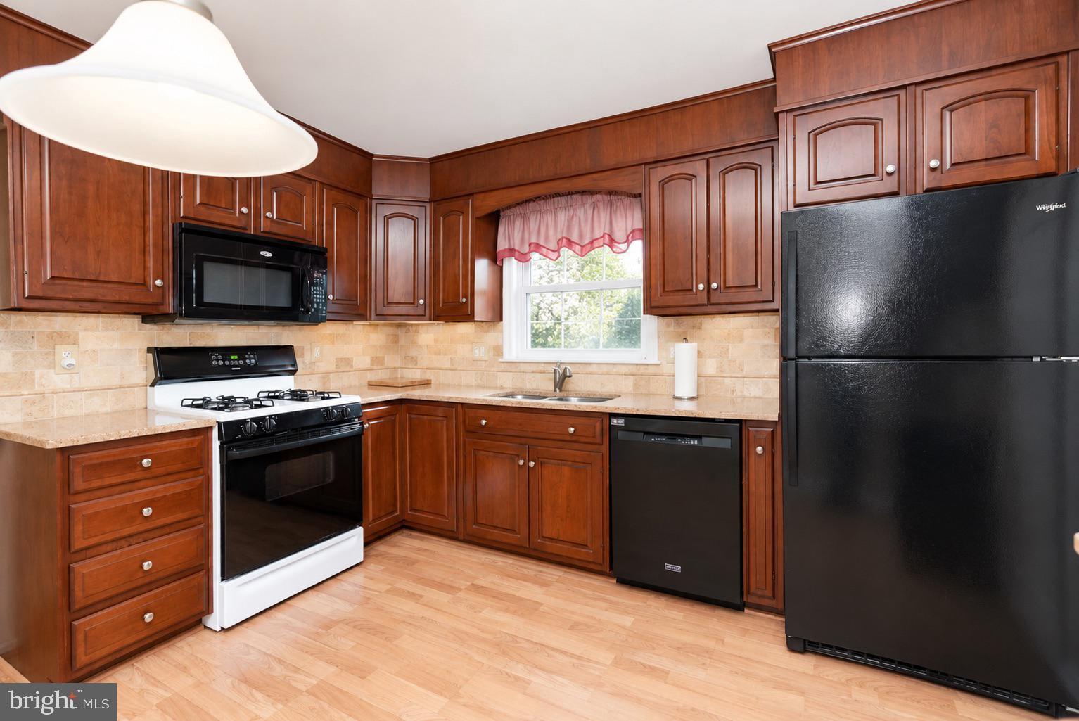 106 Colesbery Dr, New Castle, DE 19720 photo