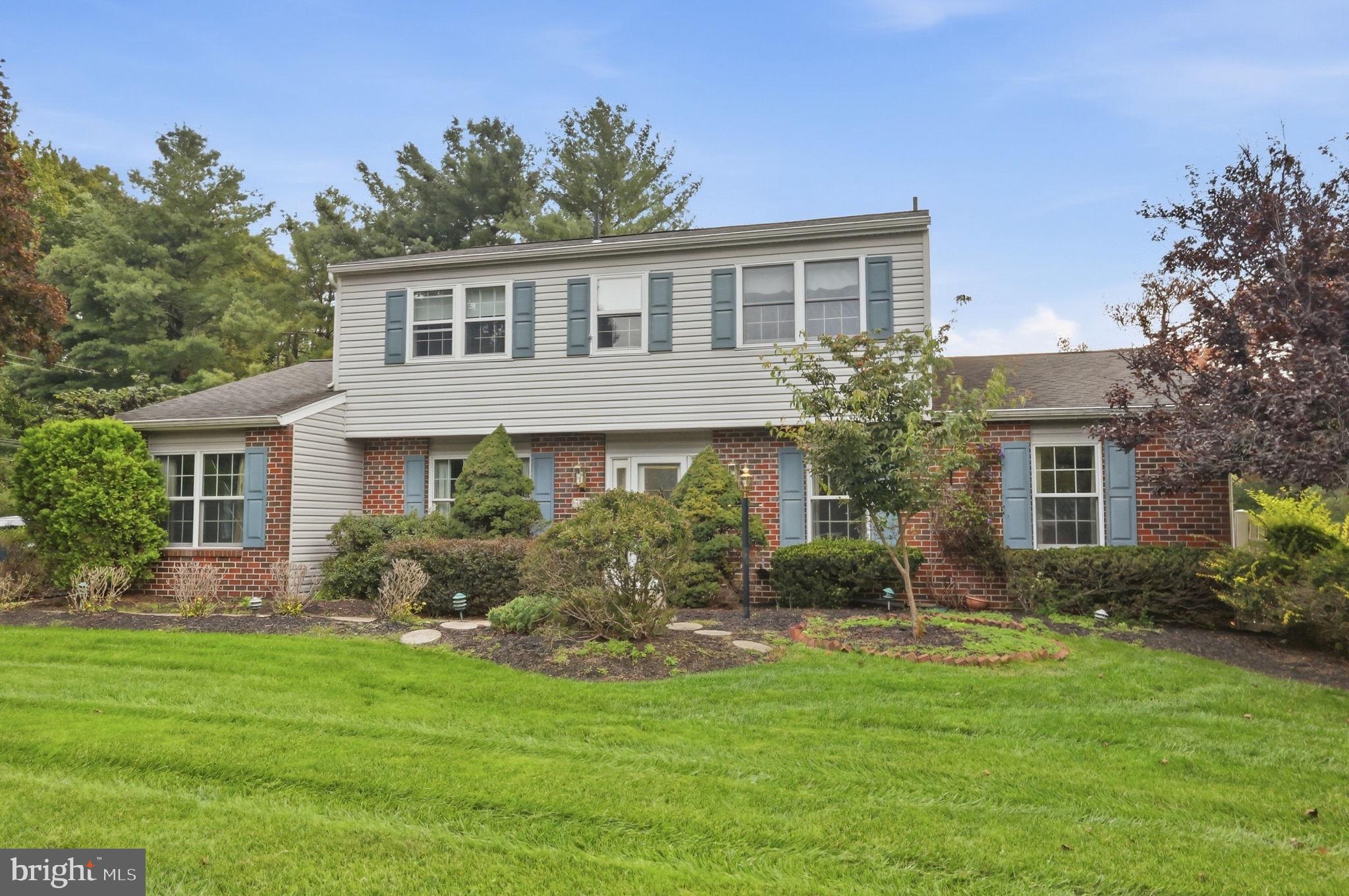 389 Upper Holland Rd, Richboro, PA 18954