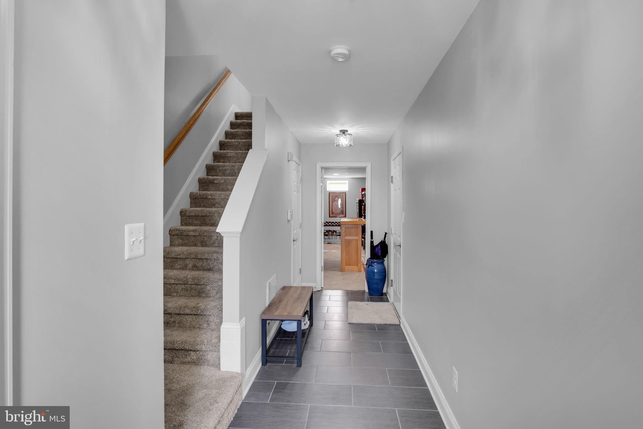 1216 Stonehaven Way, York, PA 17403 photo