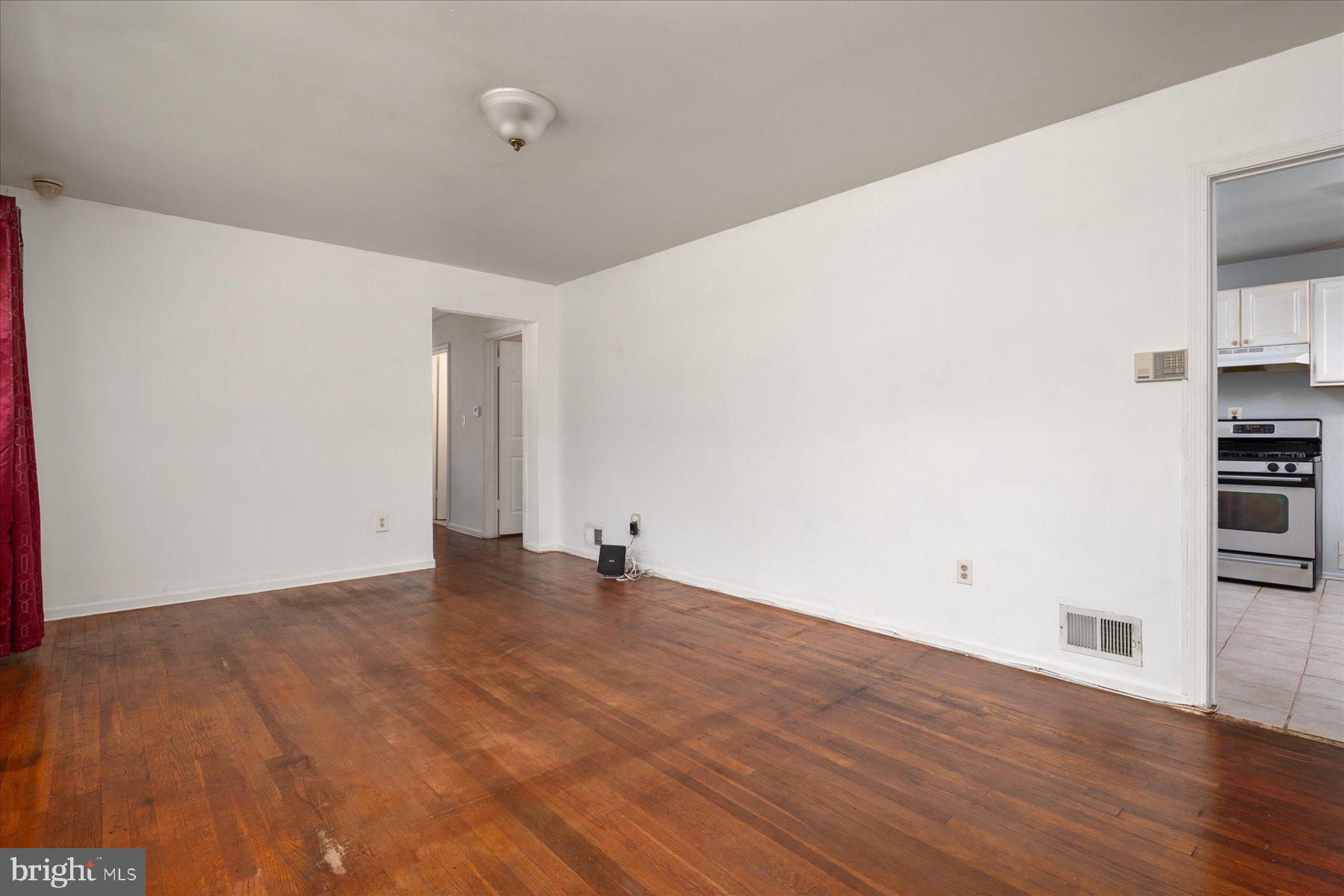 6412 Jodie St, Hyattsville, MD 20784 photo