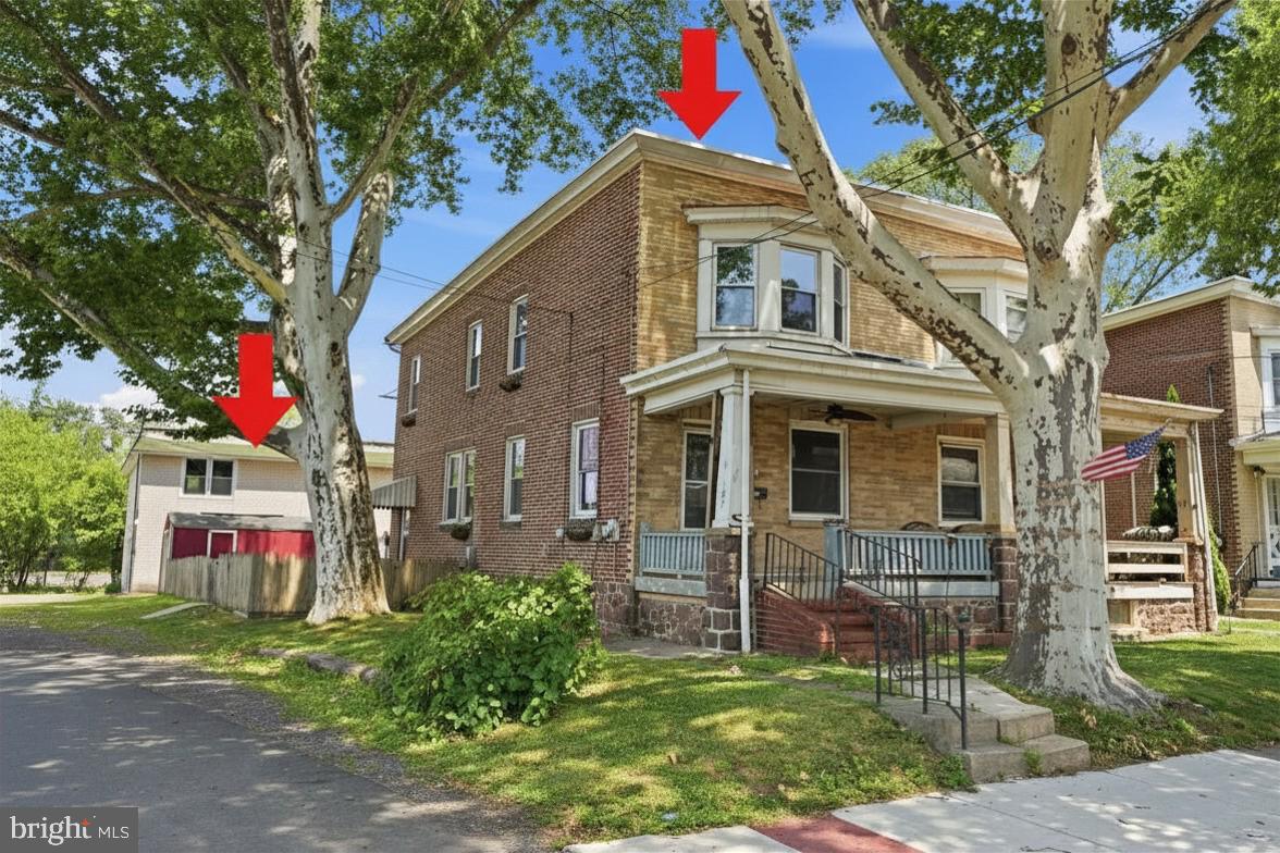 107 E Main St, Pottstown, PA 19465 photo