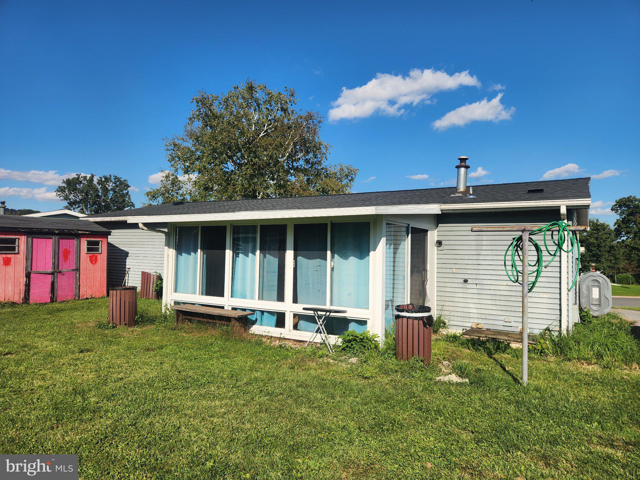 11 Bill Dr, Denver, PA 17517 photo