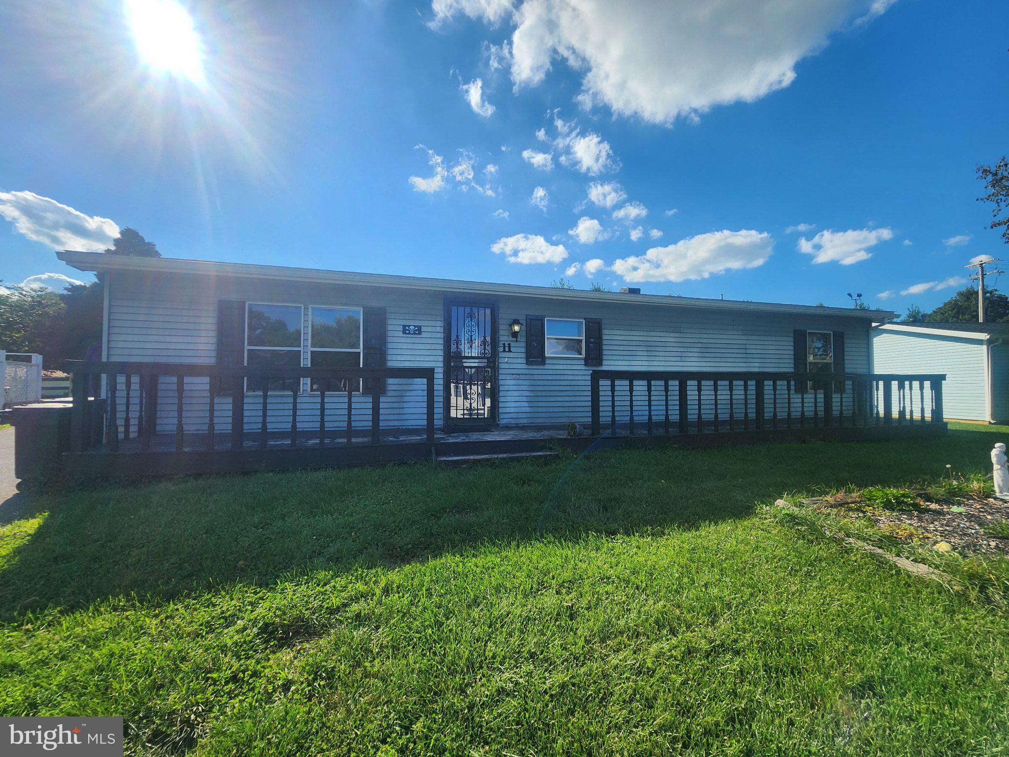 11 Bill Dr, Denver, PA 17517 photo