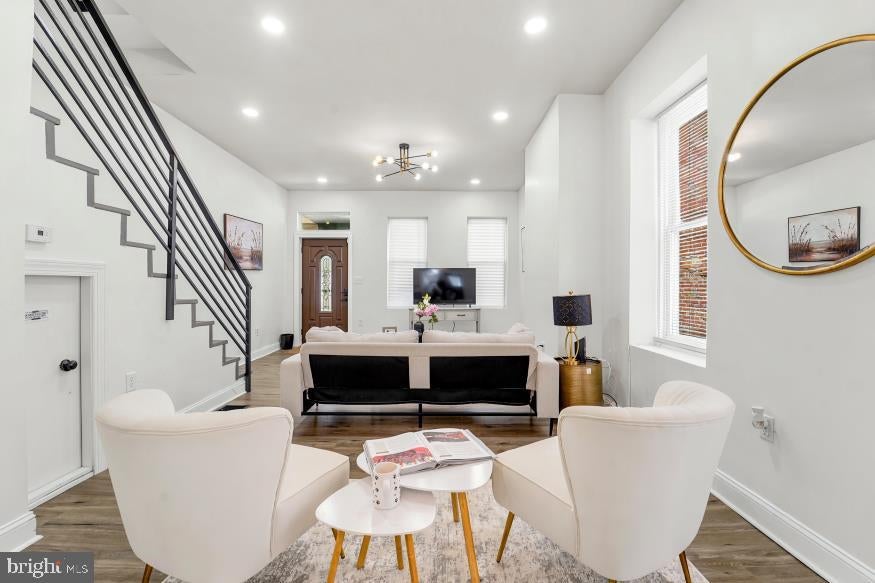 80 W Sharpnack St, Philadelphia, PA 19119 photo