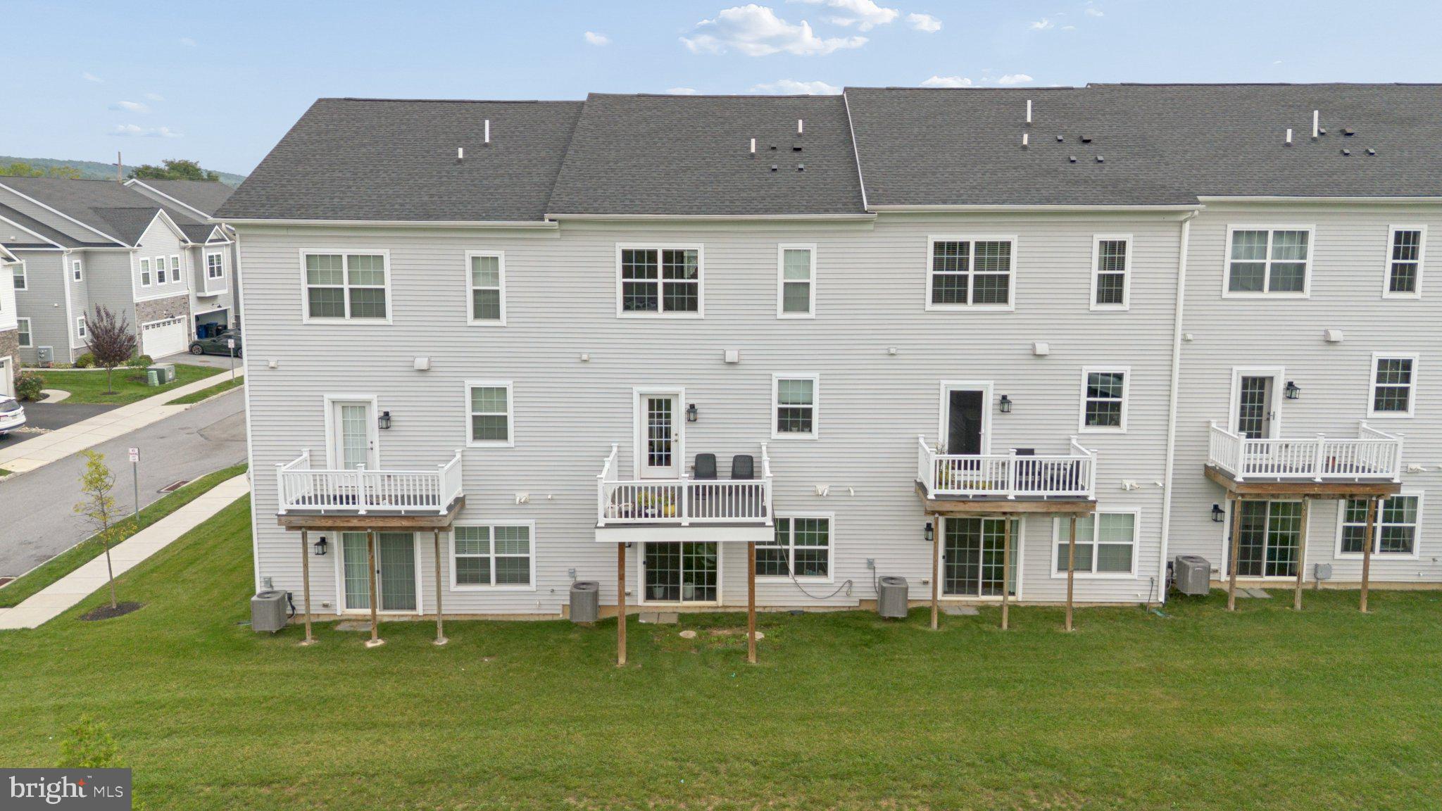 164 Livingston Ln, Exton, PA 19341 photo